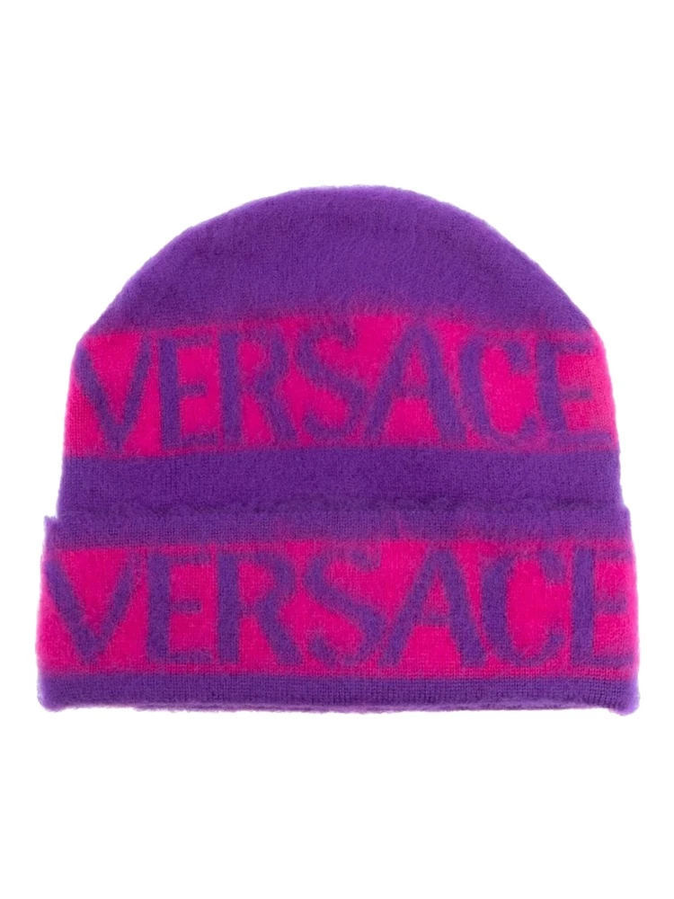 beanie logo stripes
