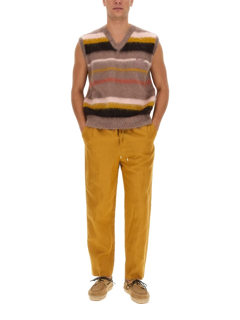 VEST WITH STRIPE PATTERN