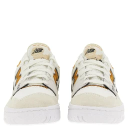 SNEAKER 550