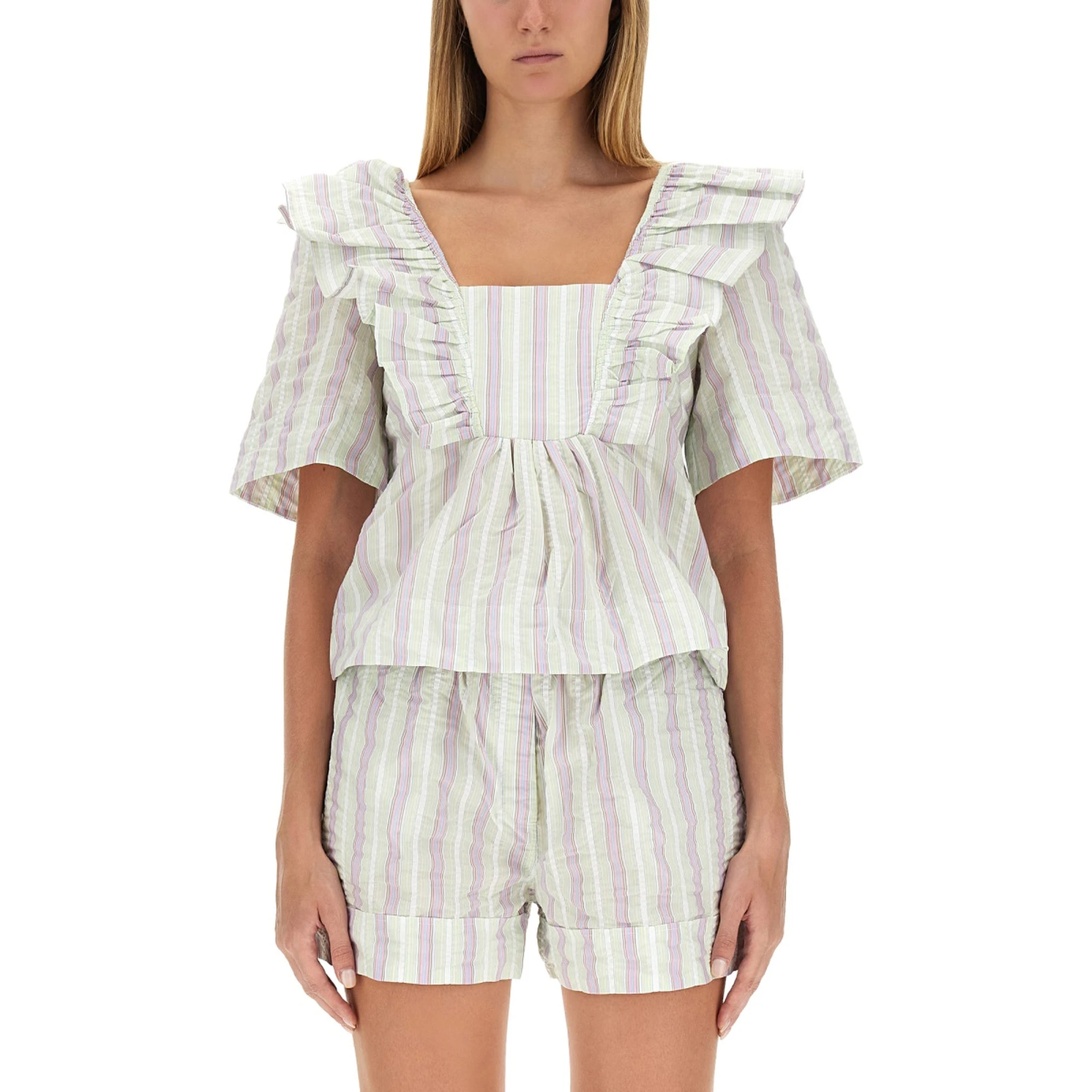 RUFFLE BLOUSE