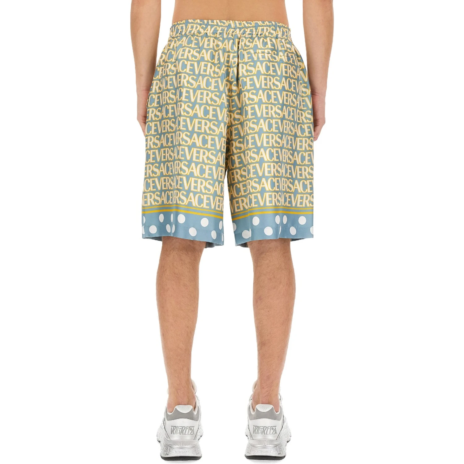 SHORTS WITH LOGO
