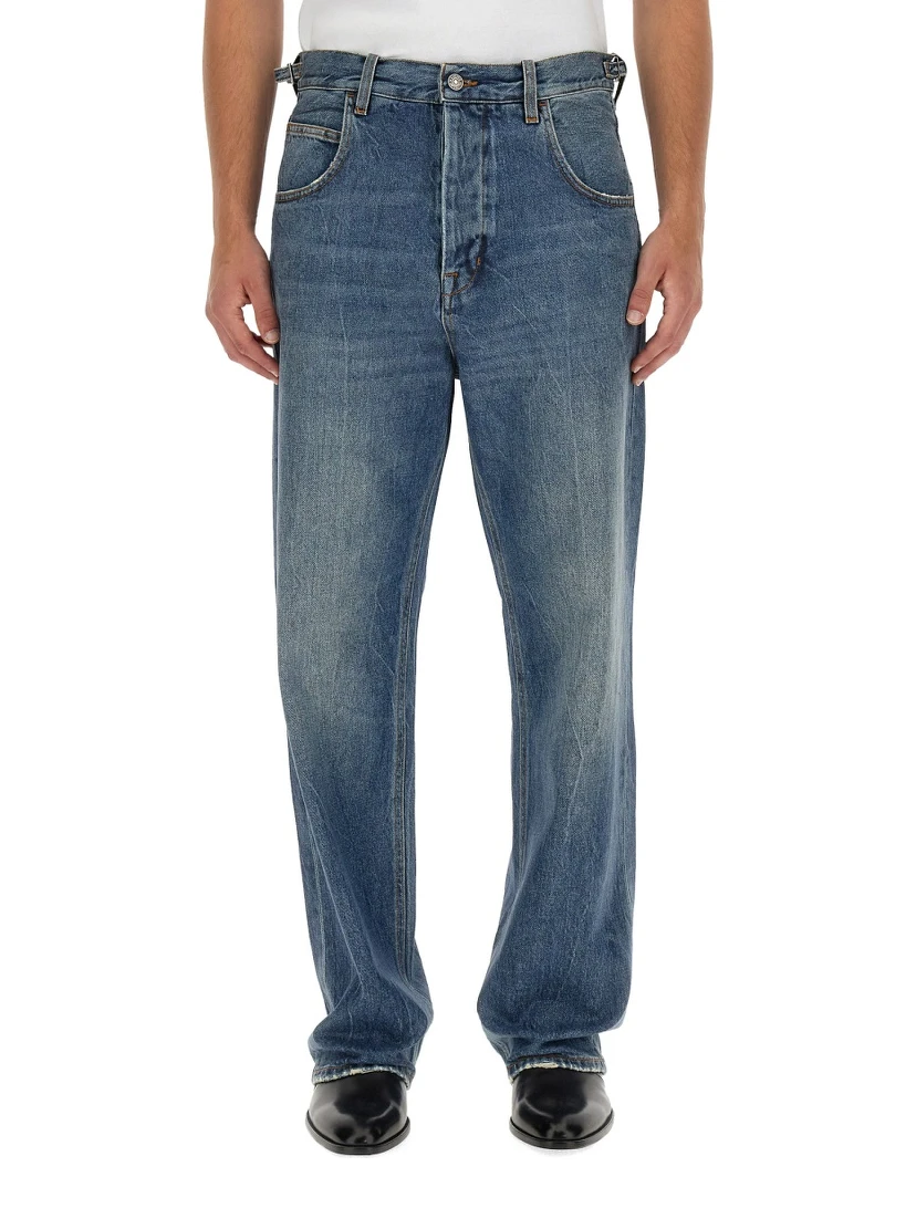 JEANS IN DENIM