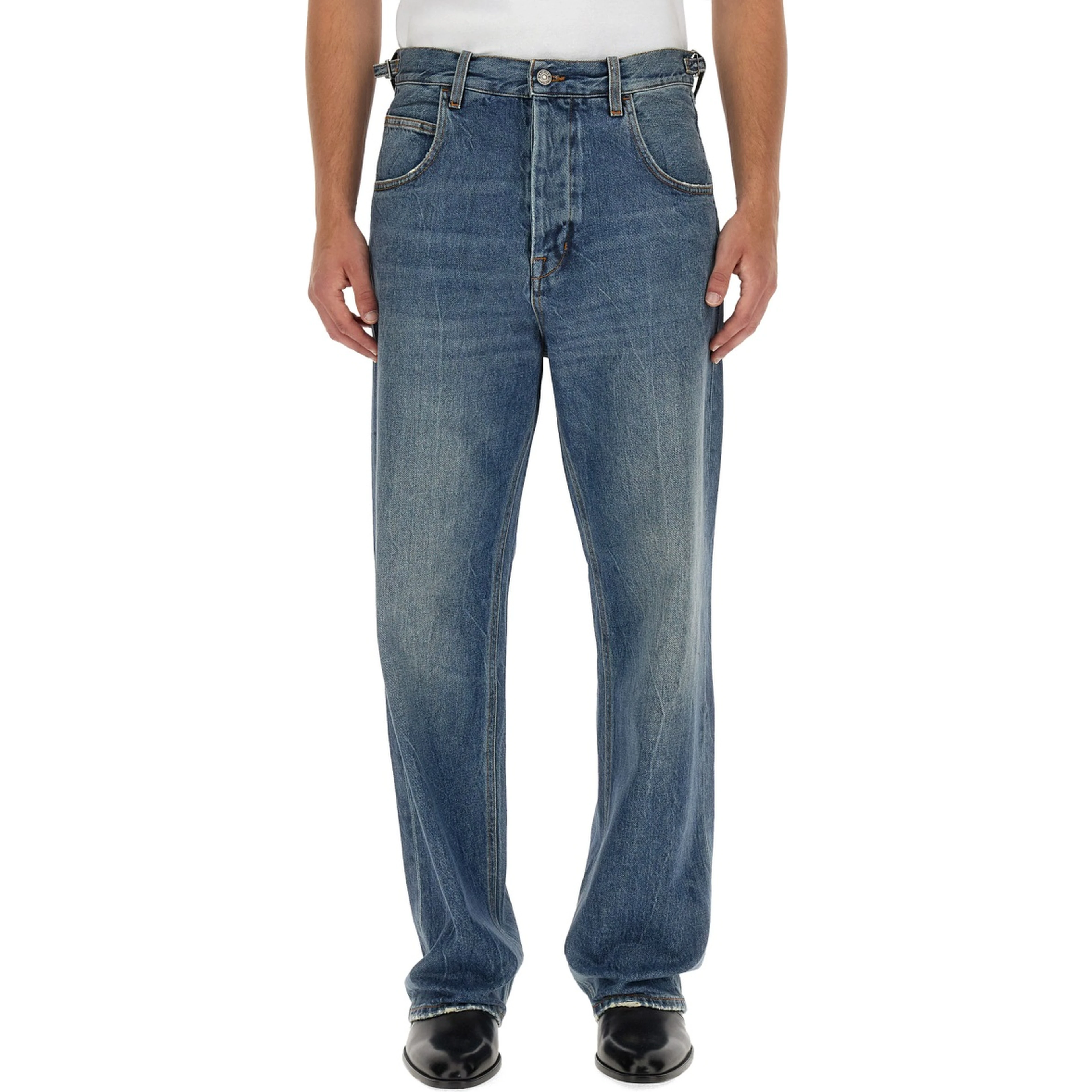 JEANS IN DENIM