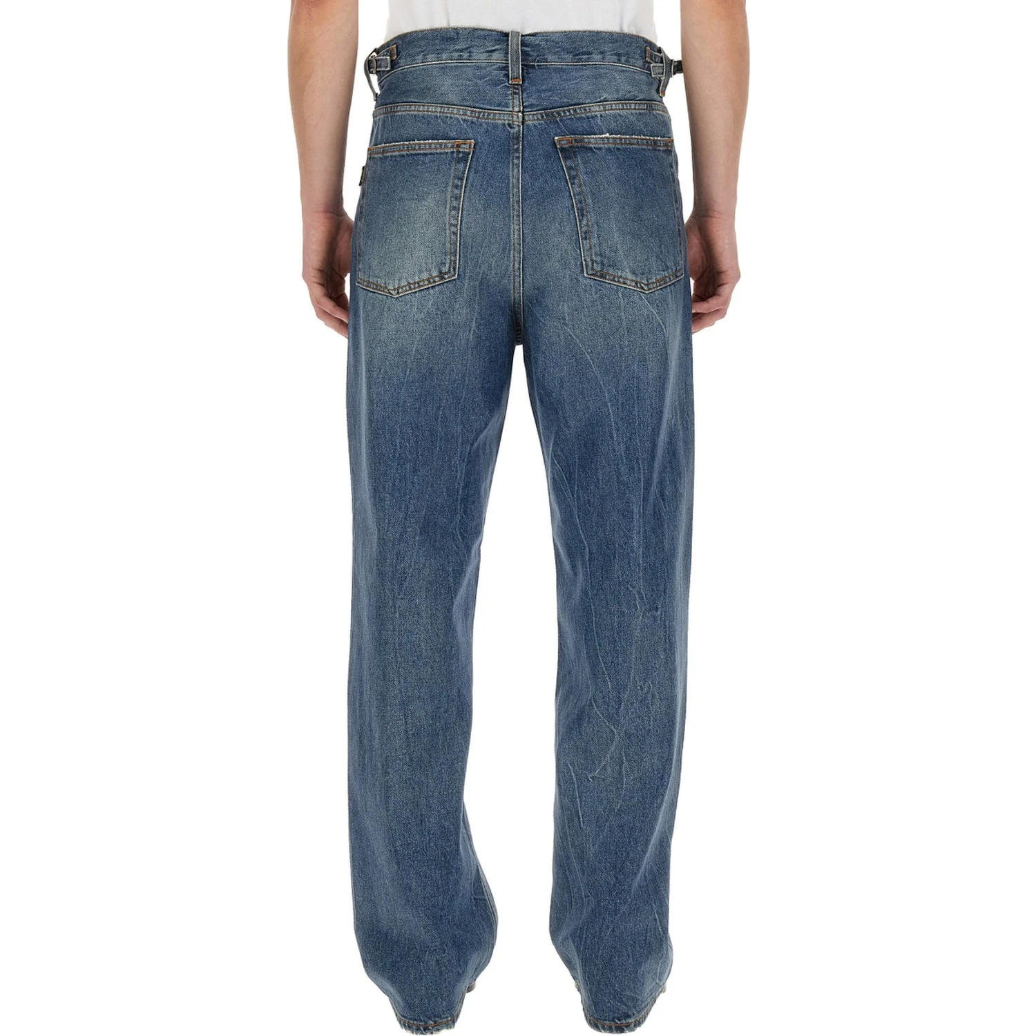JEANS IN DENIM
