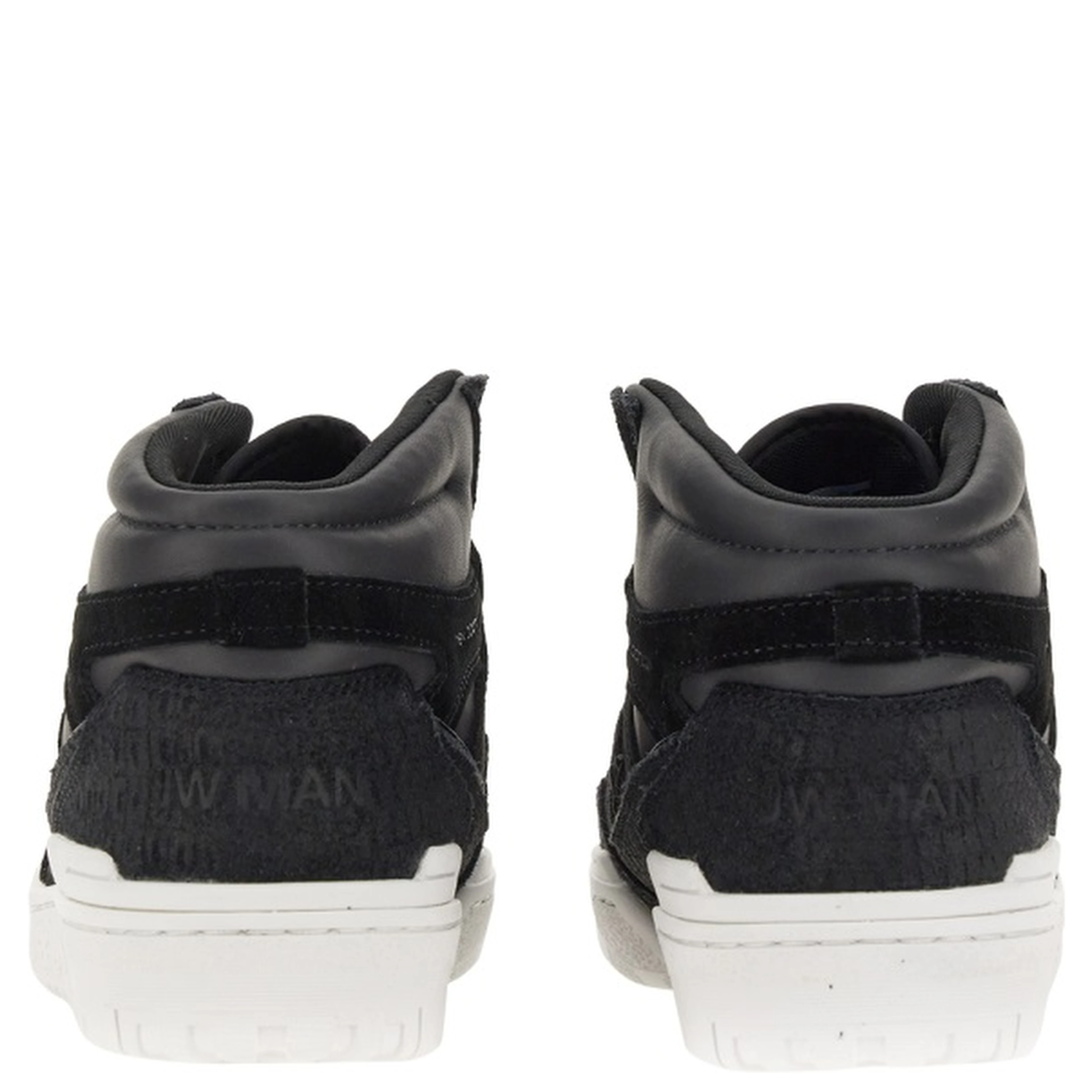 SNEAKER 650