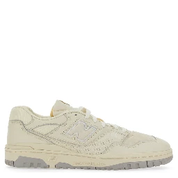 حذاء رياضي 550