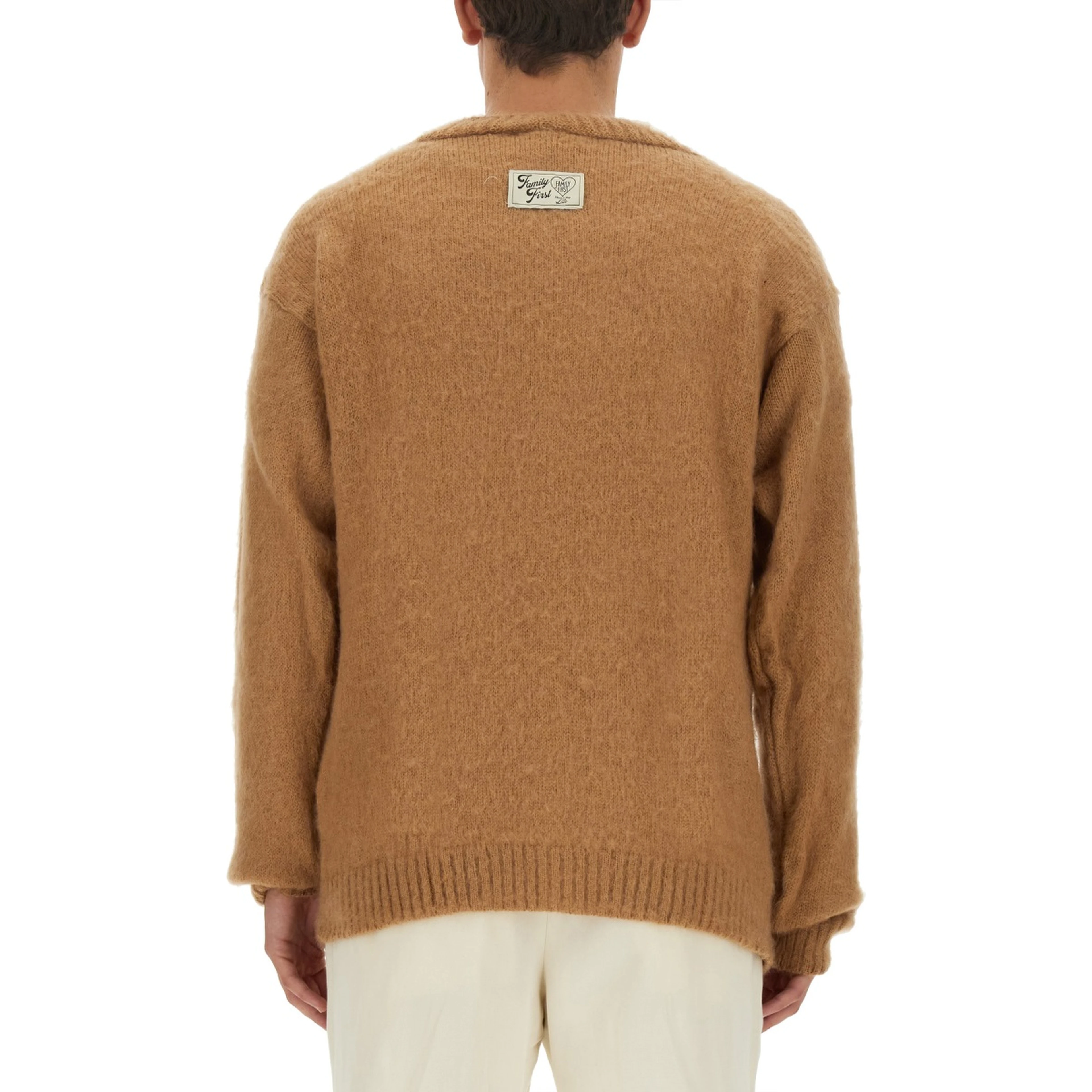 V-NECK CARDIGAN