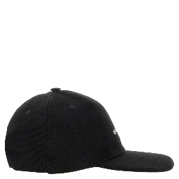 قبعة بيسبول مطرزة بشعار