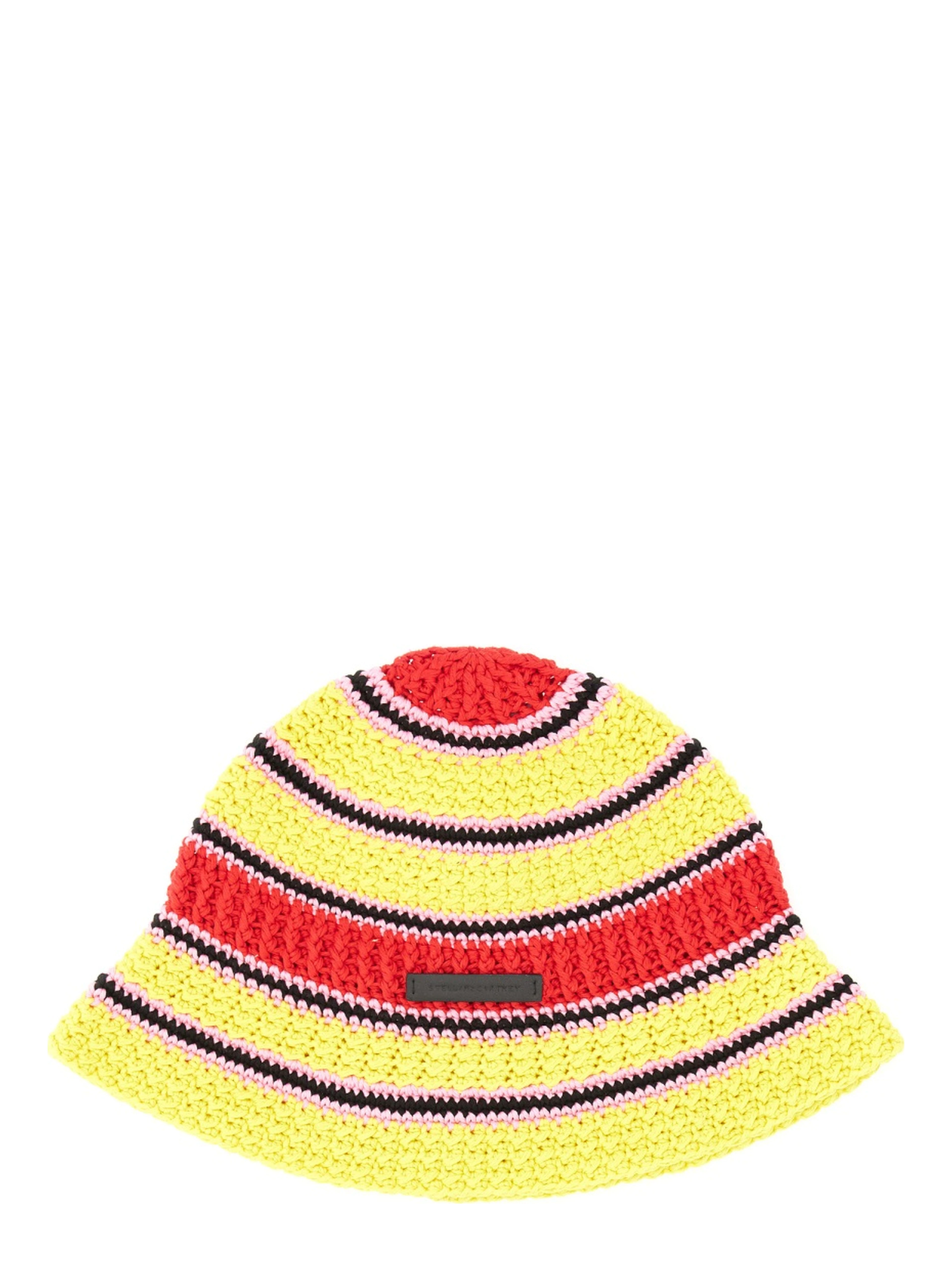 CROCHET BUCKET HAT