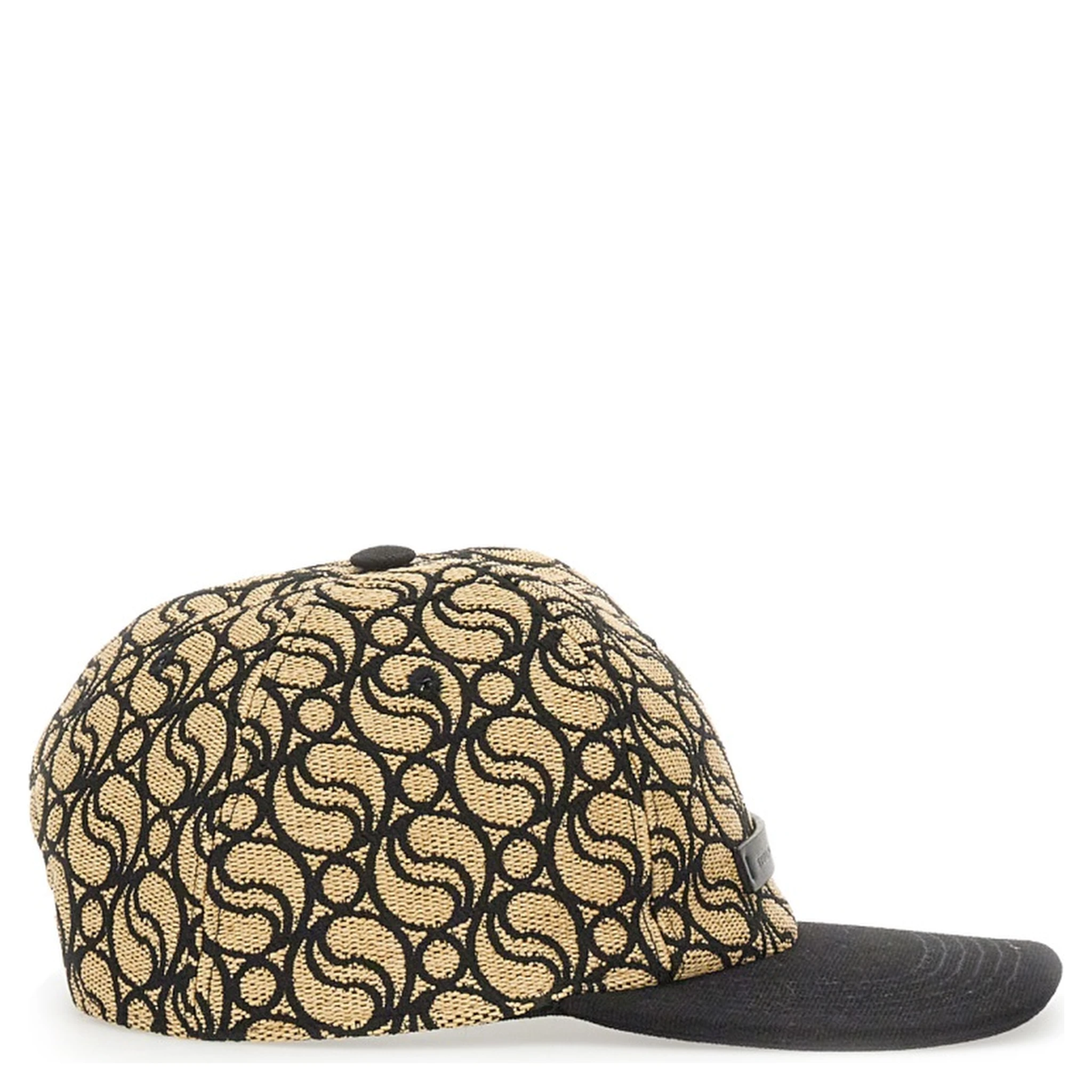 BASEBALL HAT WITH LOGO