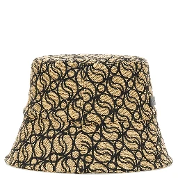 قبعة دلو بشعار