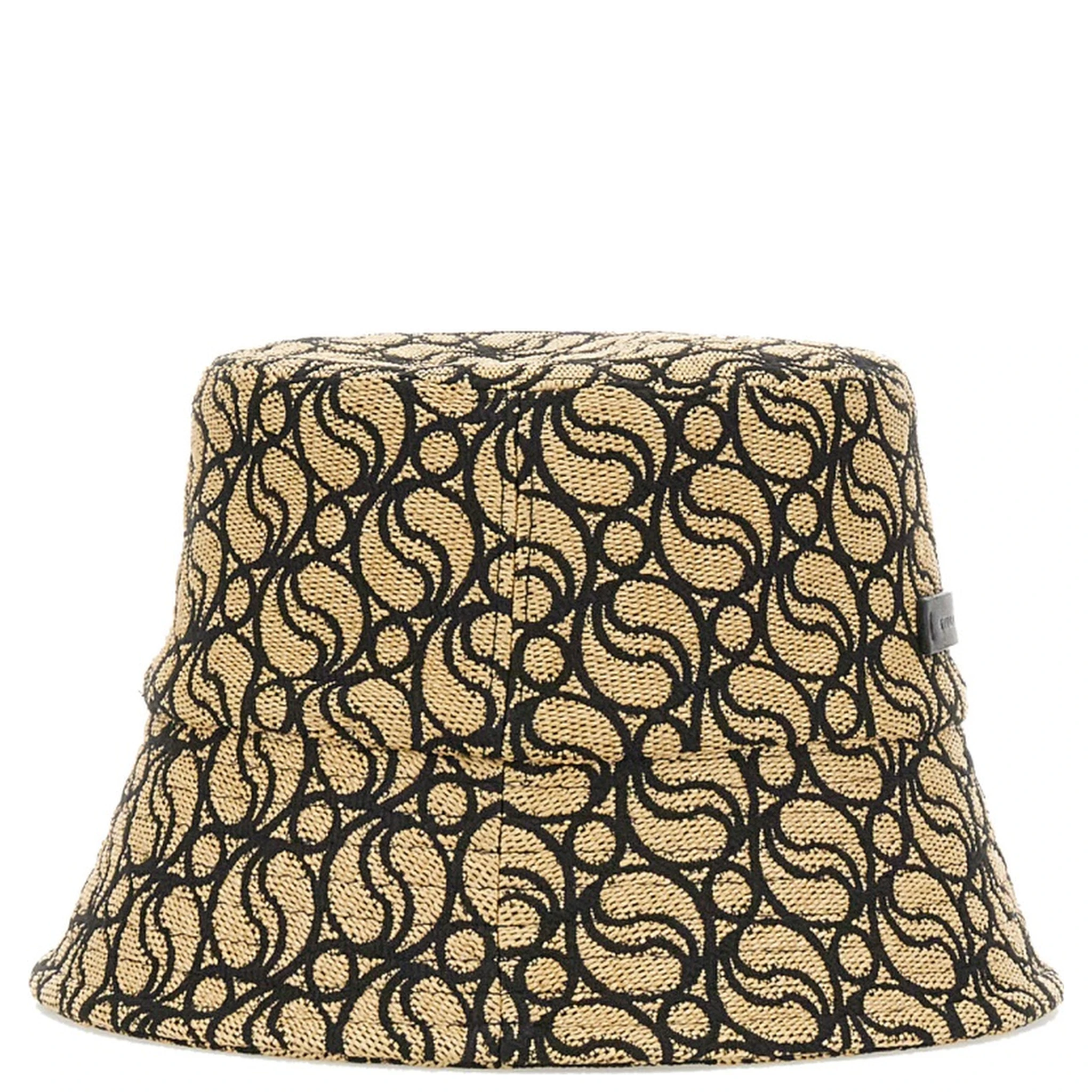 قبعة دلو بشعار