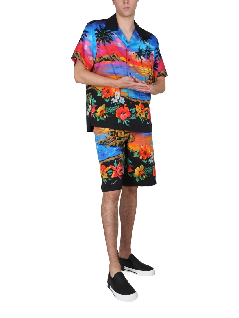 BERMUDA SHORTS WITH SUNSET PRINT
