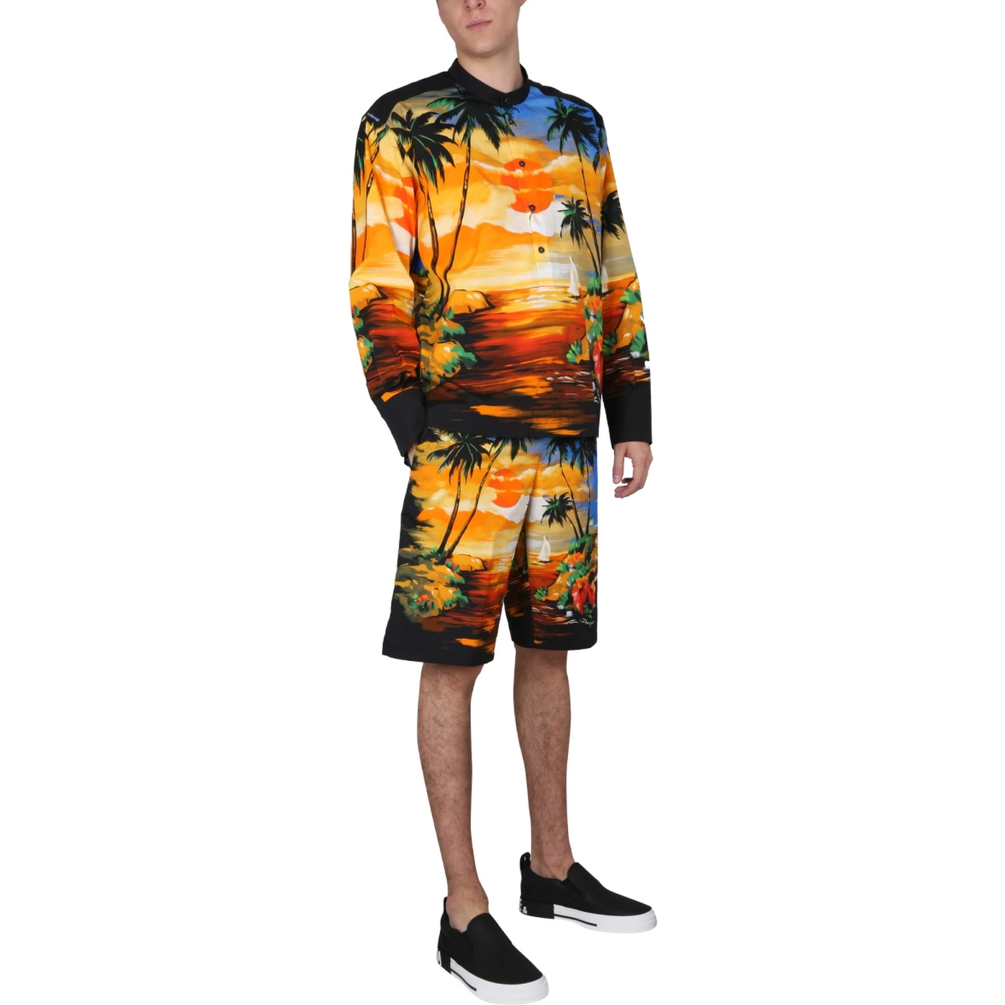 BERMUDA SHORTS WITH HAWAII PRINT