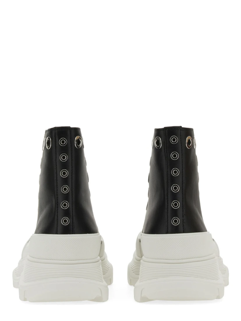 JOEY SNEAKER WITH EYELETS
