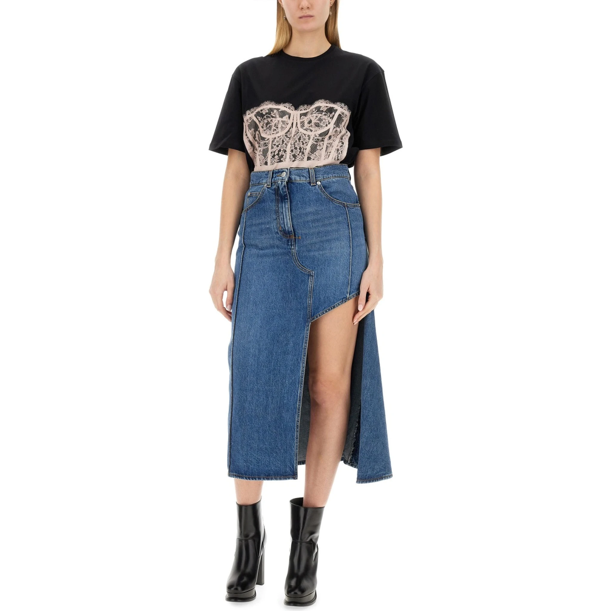 أحذية ذات نعل سميك