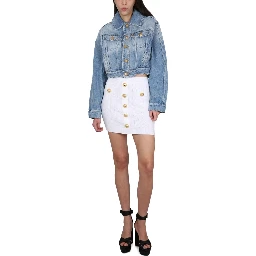 تنورة قصيرة