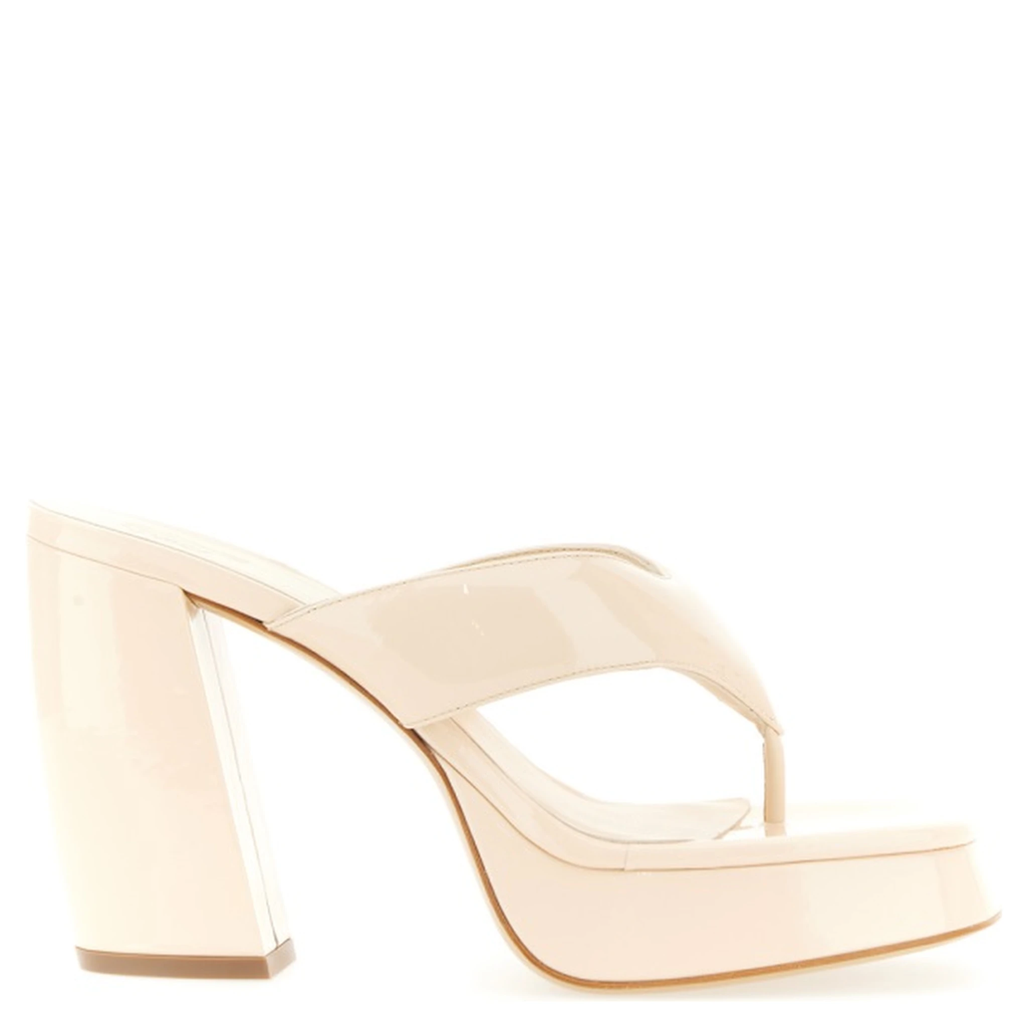 PATENT SANDAL.