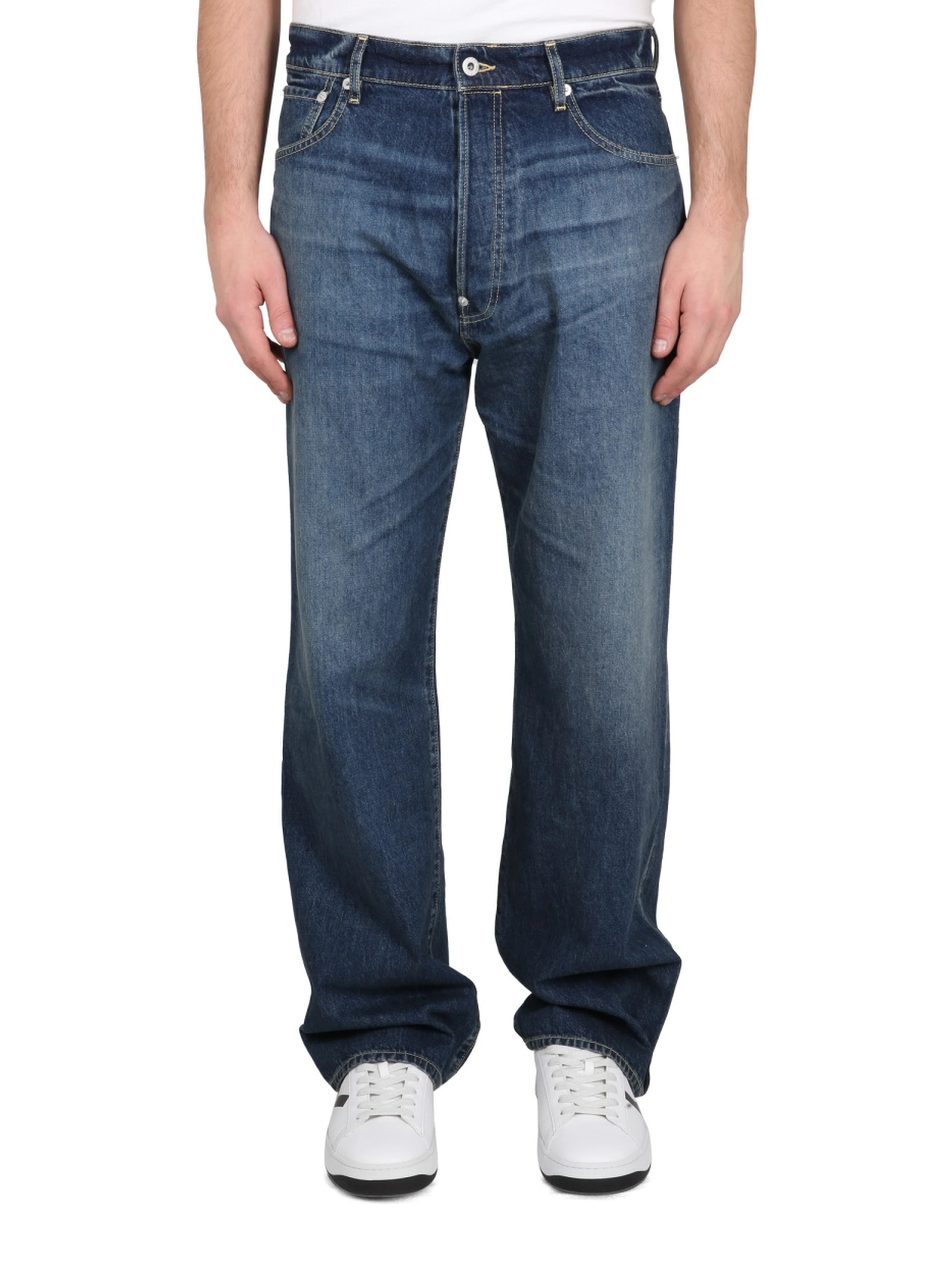 RELAXED FIT JEANS
