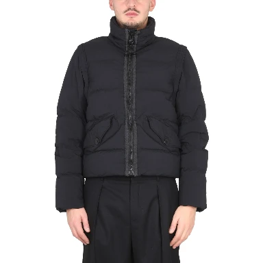 DOWN JACKET WITH REMOVABLE SLEEVES