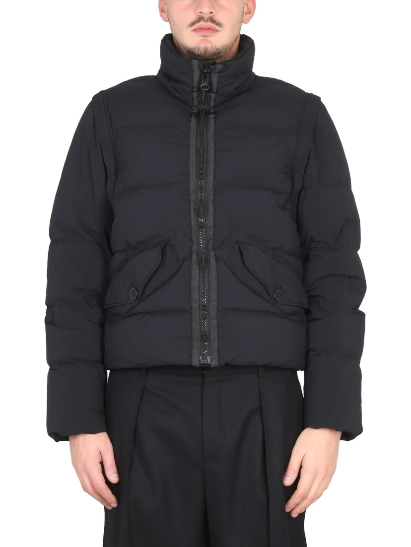 DOWN JACKET WITH REMOVABLE SLEEVES
