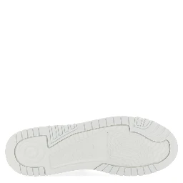 أحذية أوديسي الرياضية