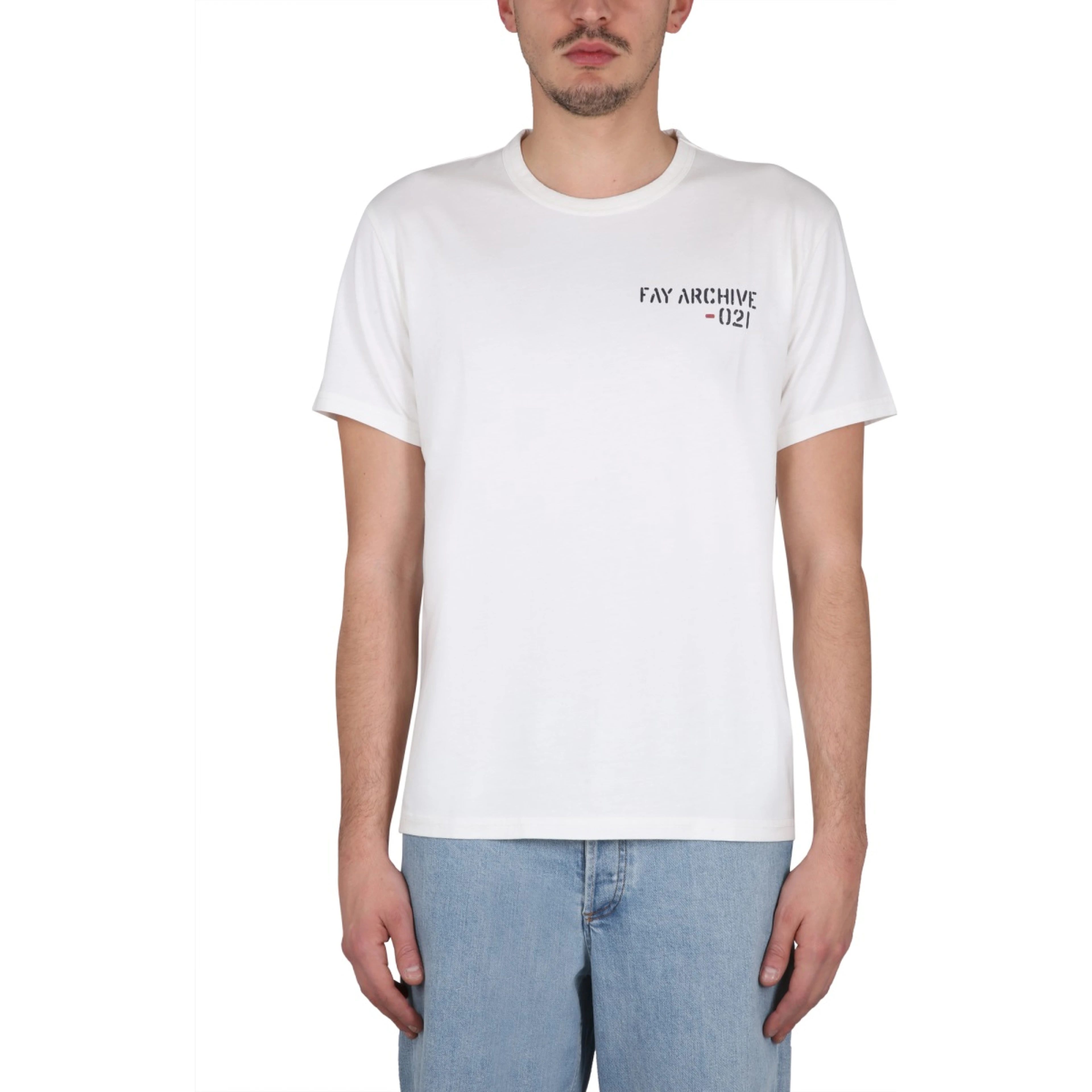 T-SHIRT WITH LOGO