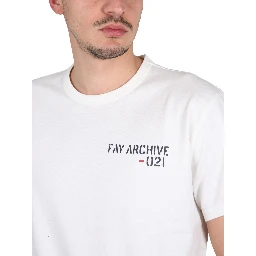 T-SHIRT WITH LOGO