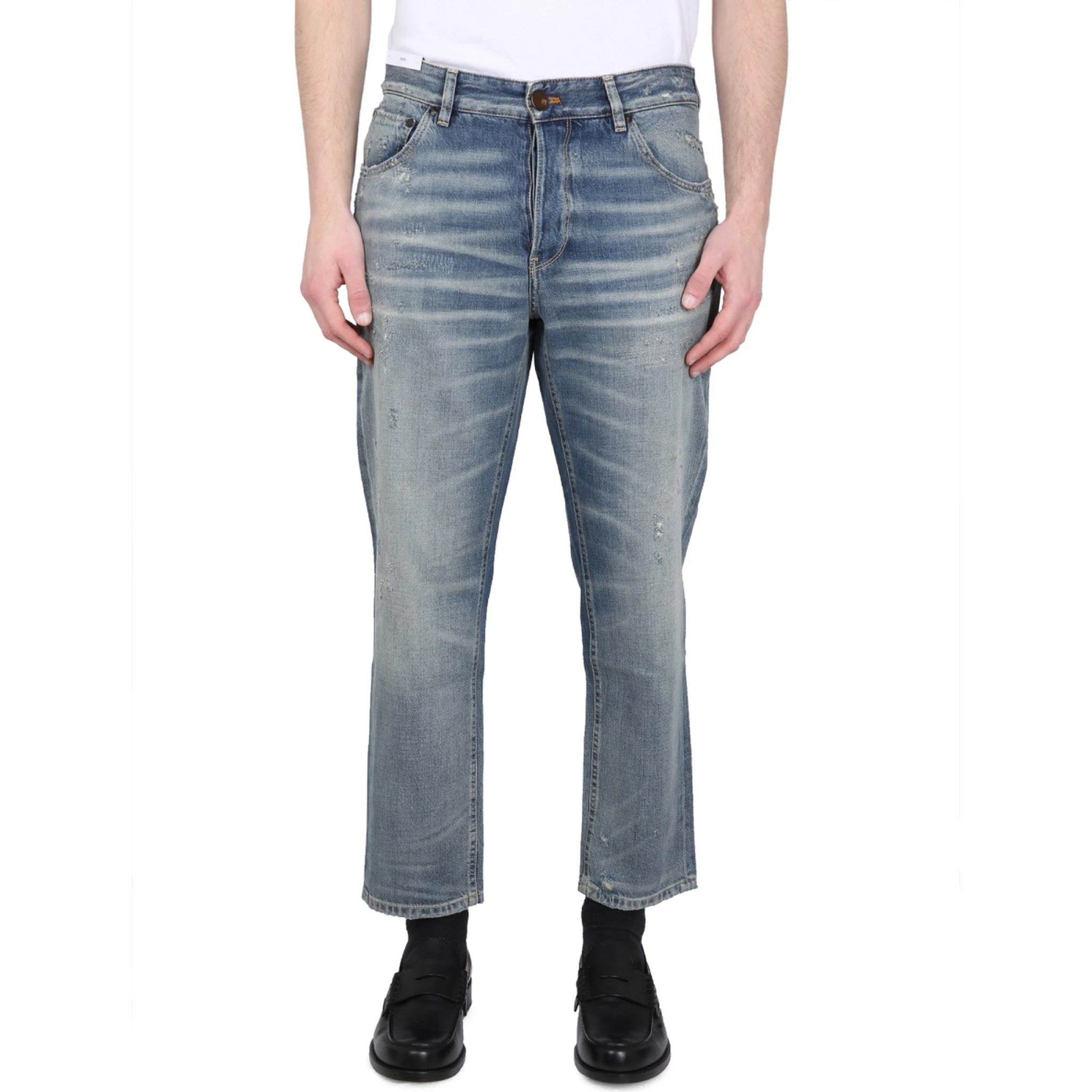 JEANS IN DENIM