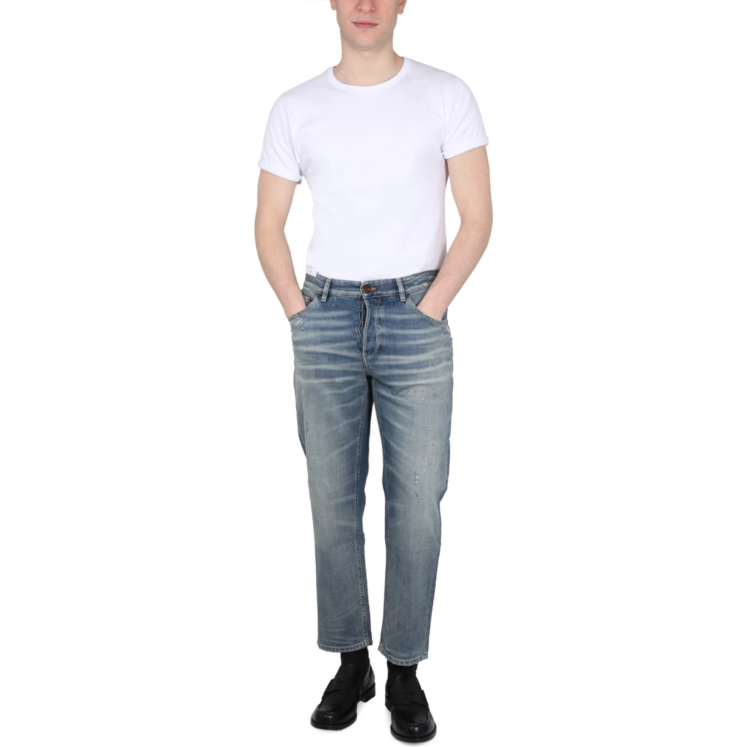 JEANS IN DENIM