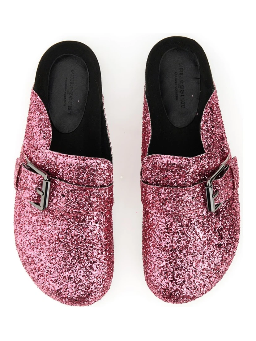 صندل مزين بالترتر