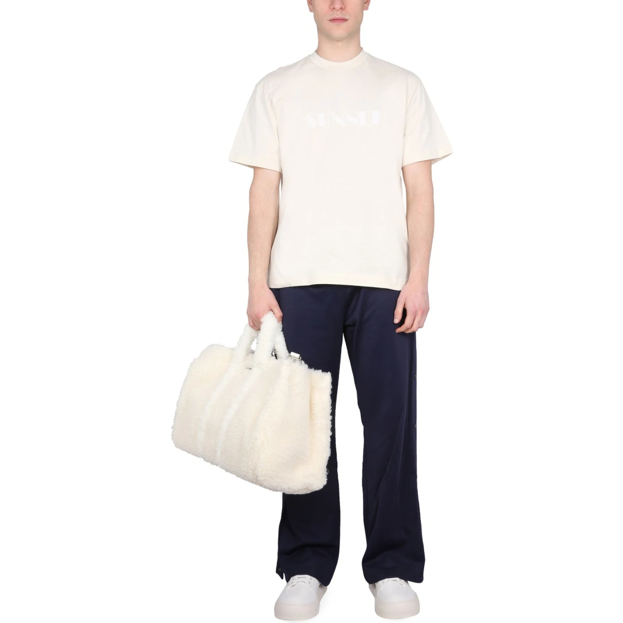 T-SHIRT WITH LOGO