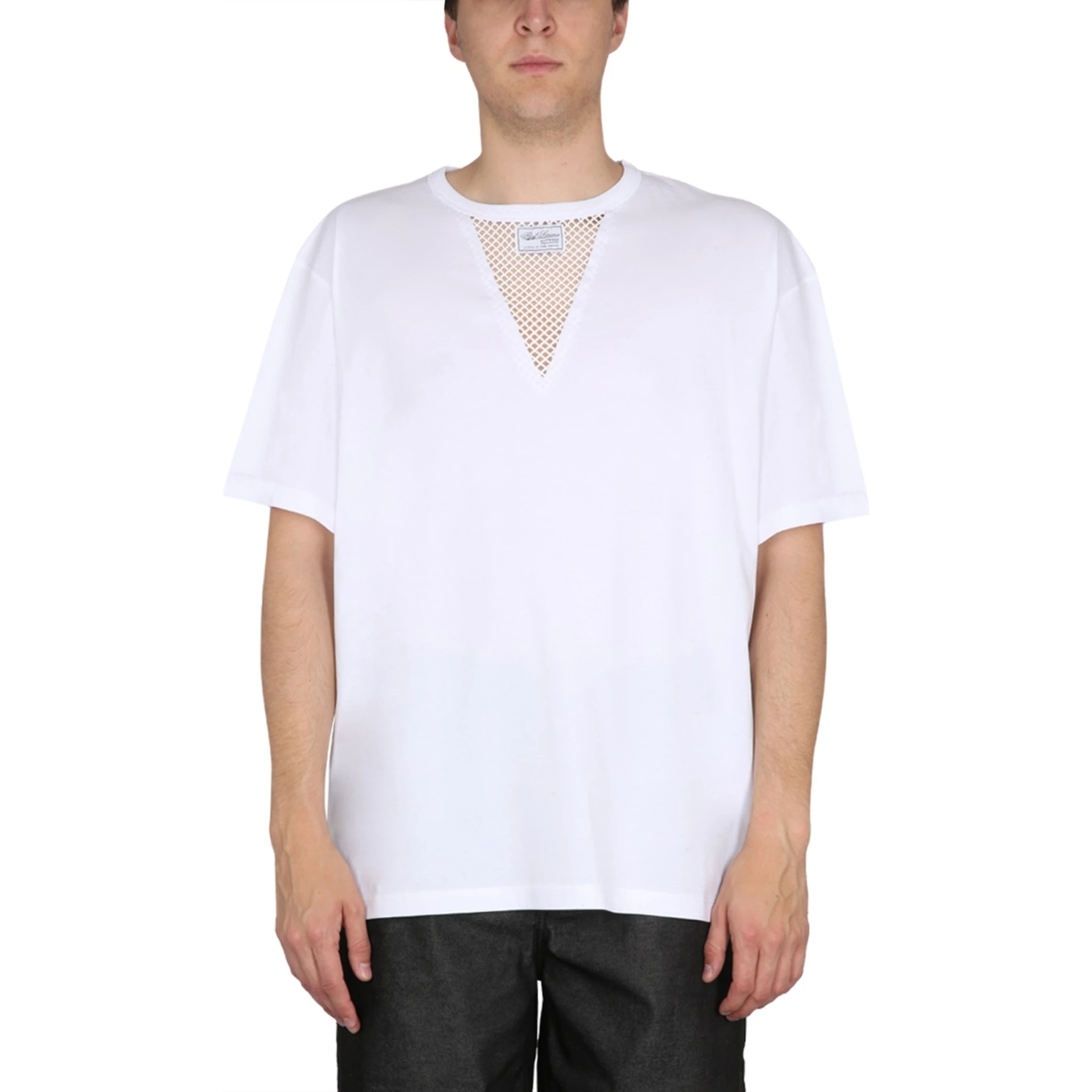 T-SHIRT WITH LOGO