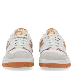 حذاء رياضي 550