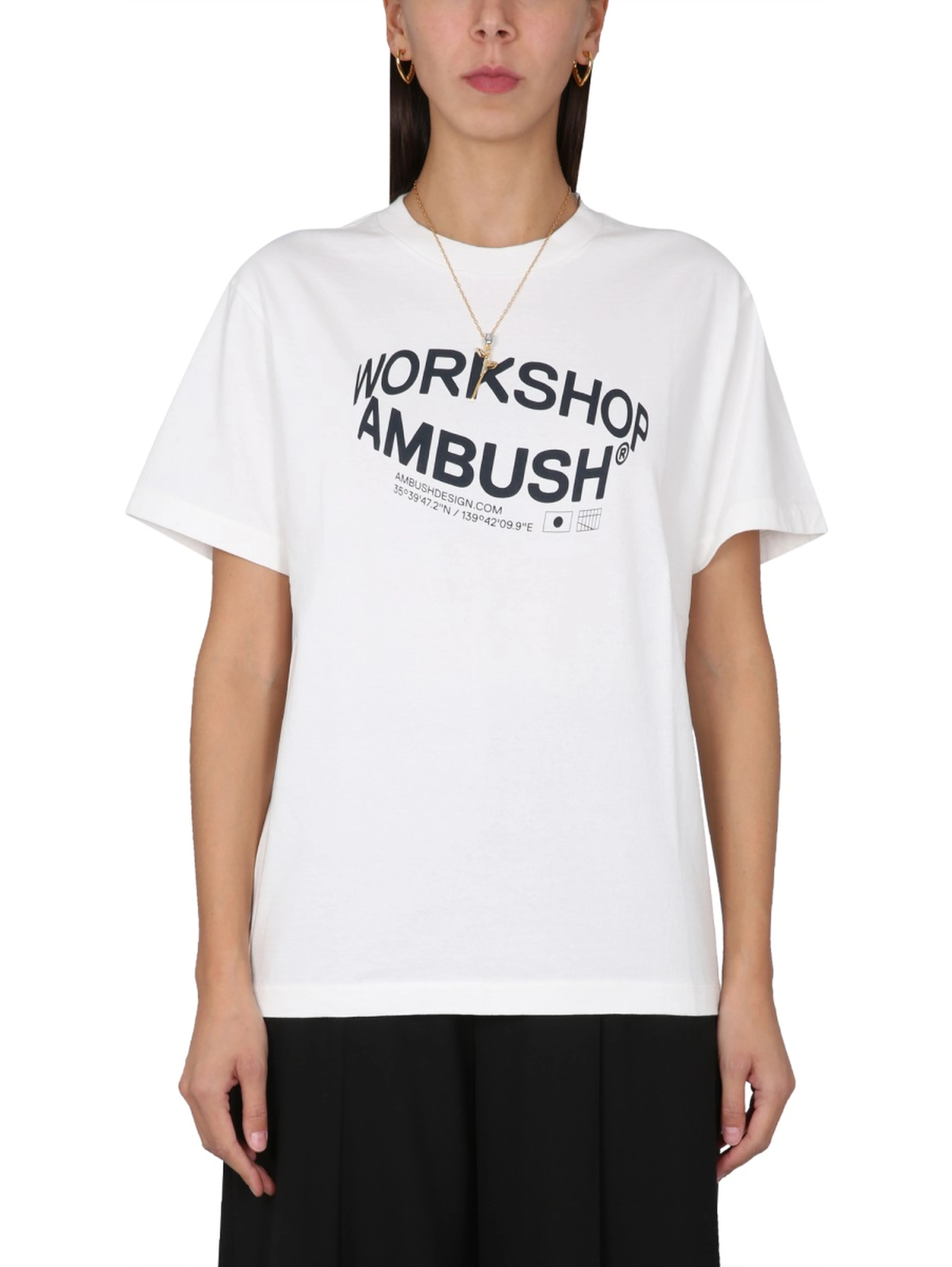 REVOLVE T-SHIRT
