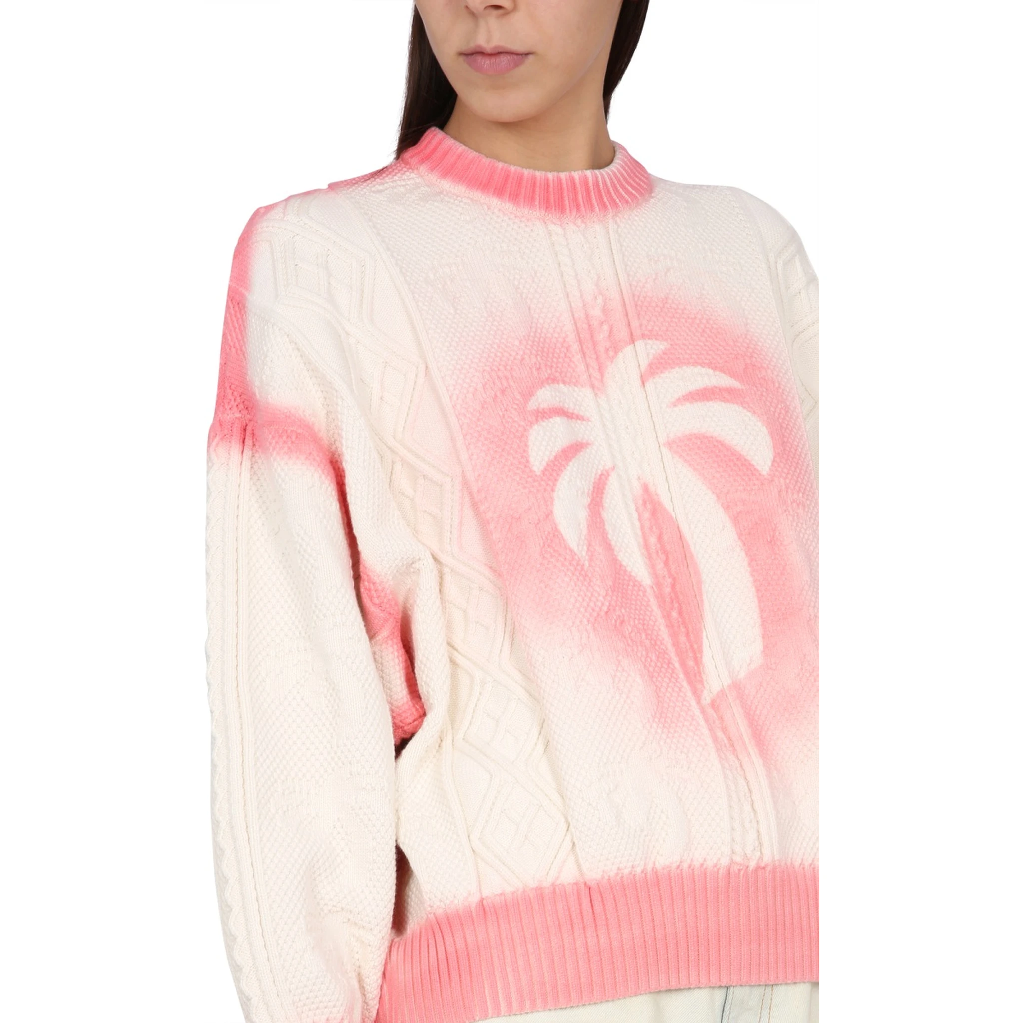 PATENT LEATHER EFFECT PALM SWEATER