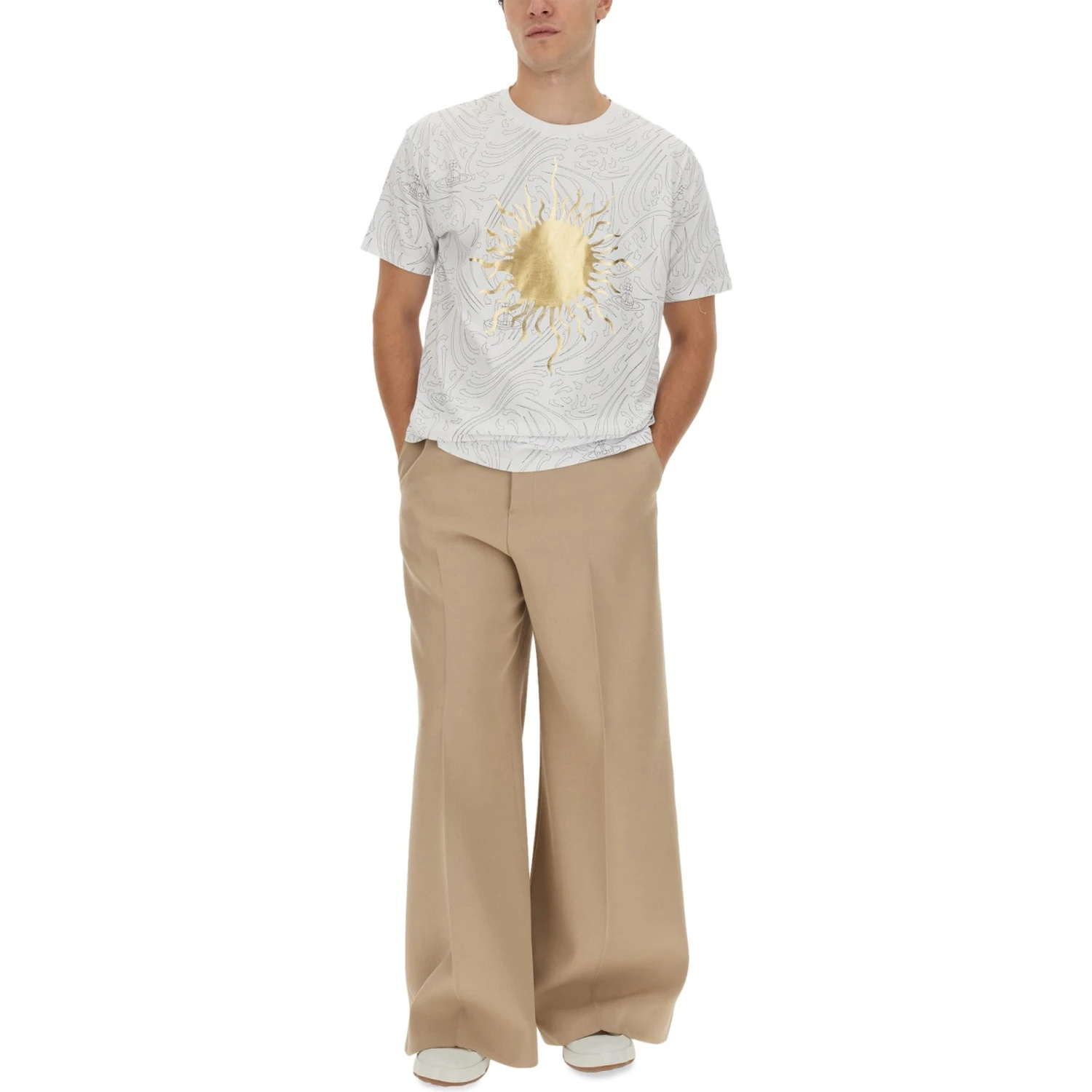 T-SHIRT WITH LOGO