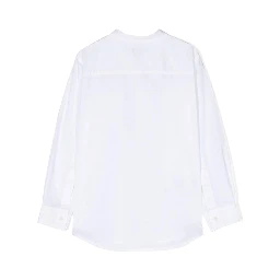 قميص بأكمام طويلة