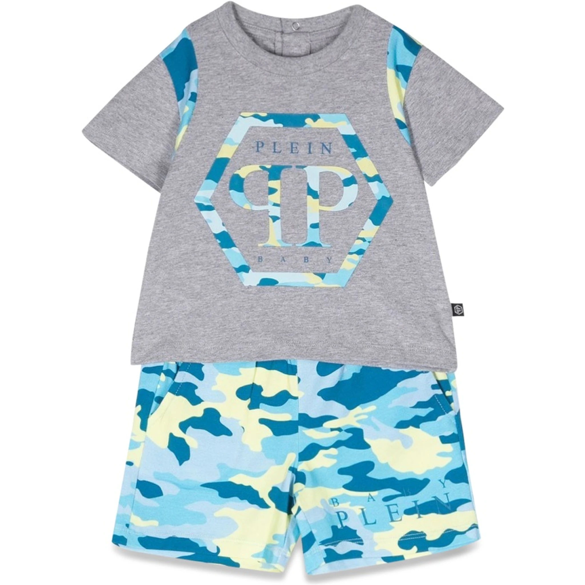 طقم تيشيرت وشورت مموه