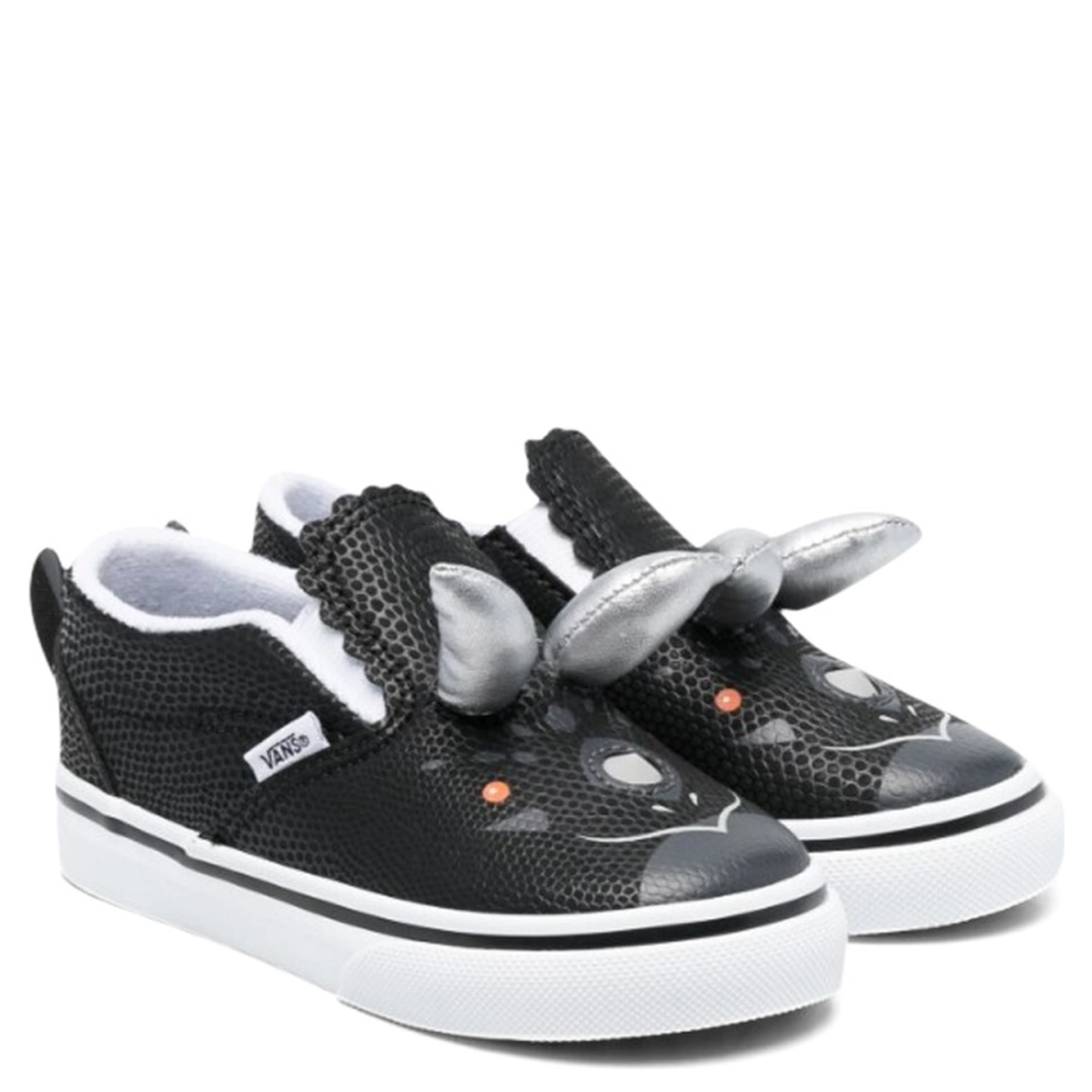 triceratops slip-on