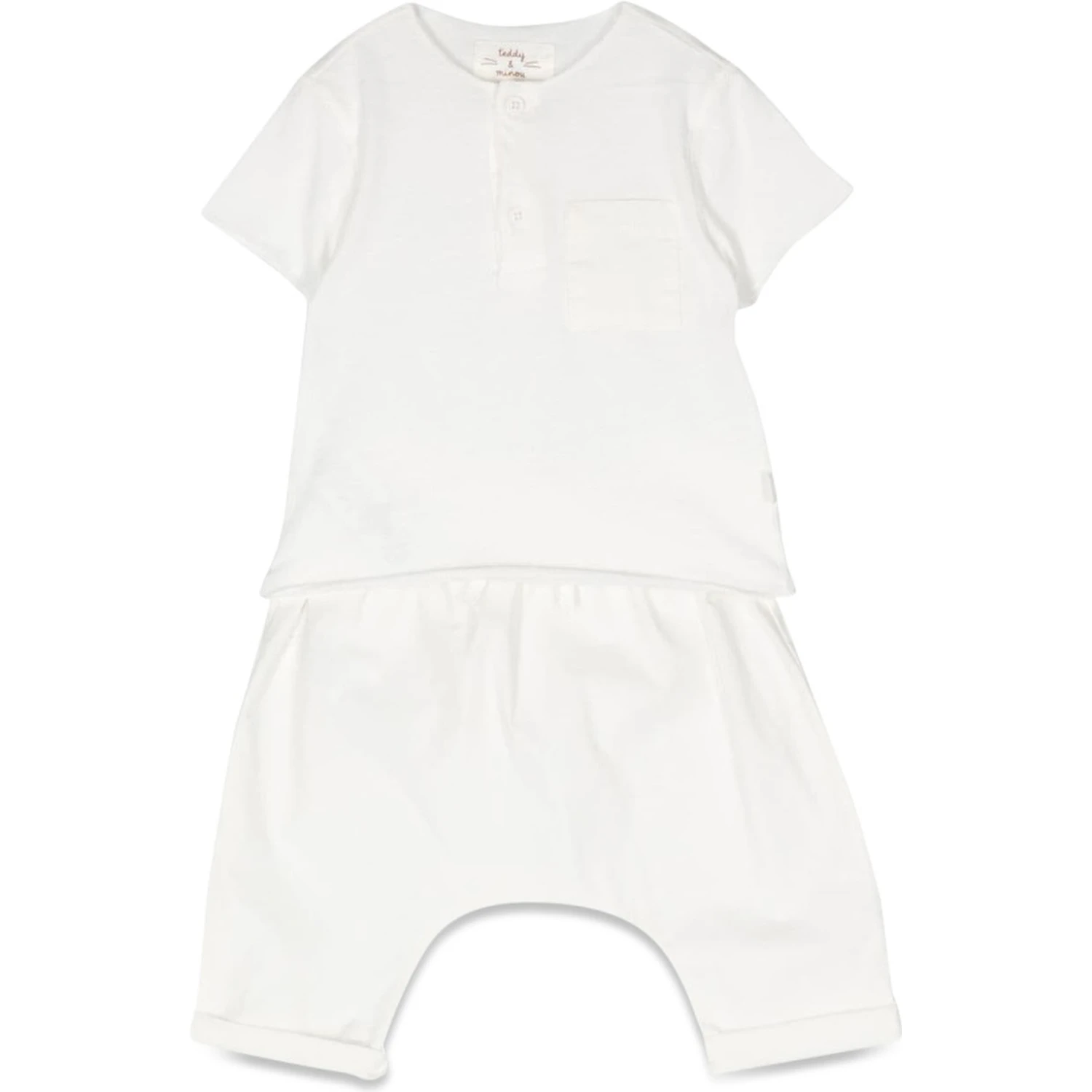 t-shirt and pants suit