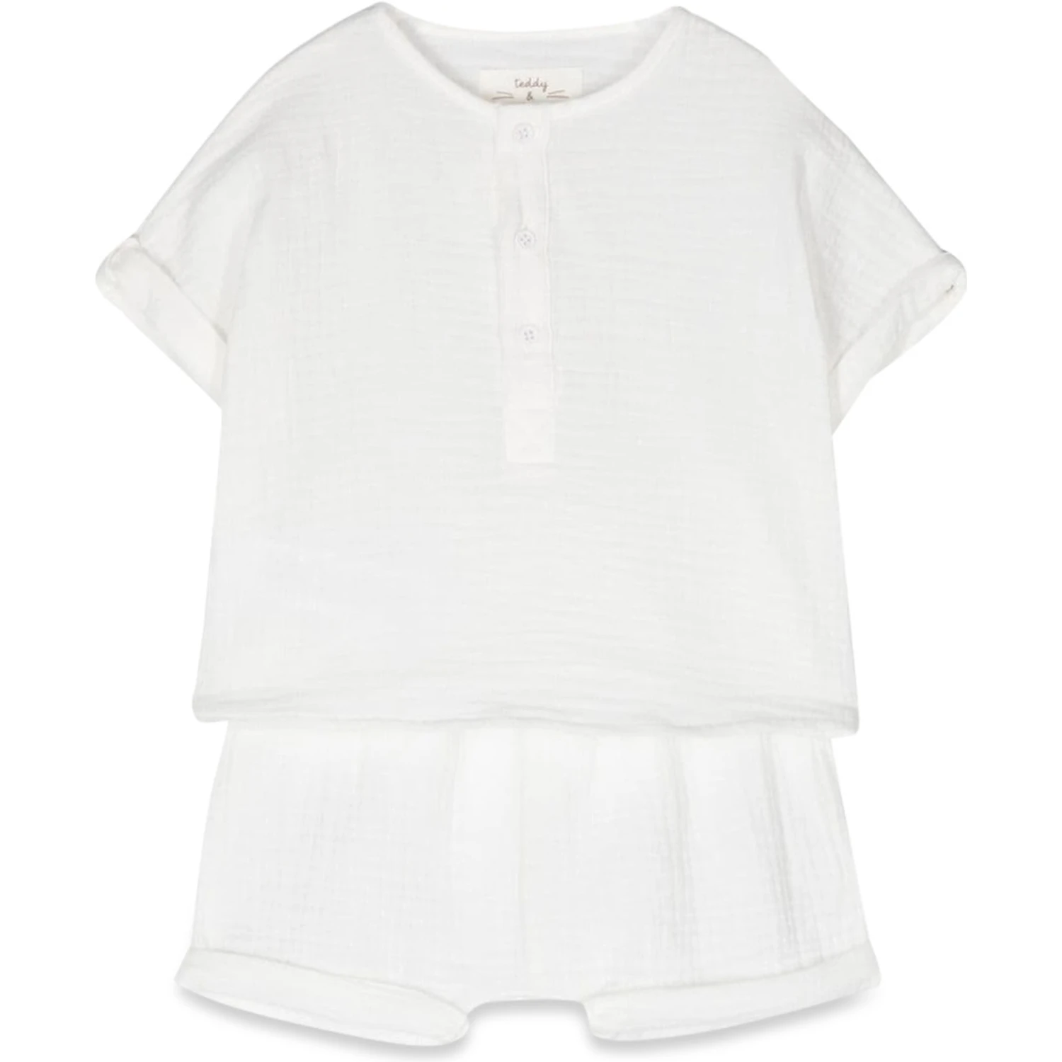 t-shirt and bermuda shorts suit
