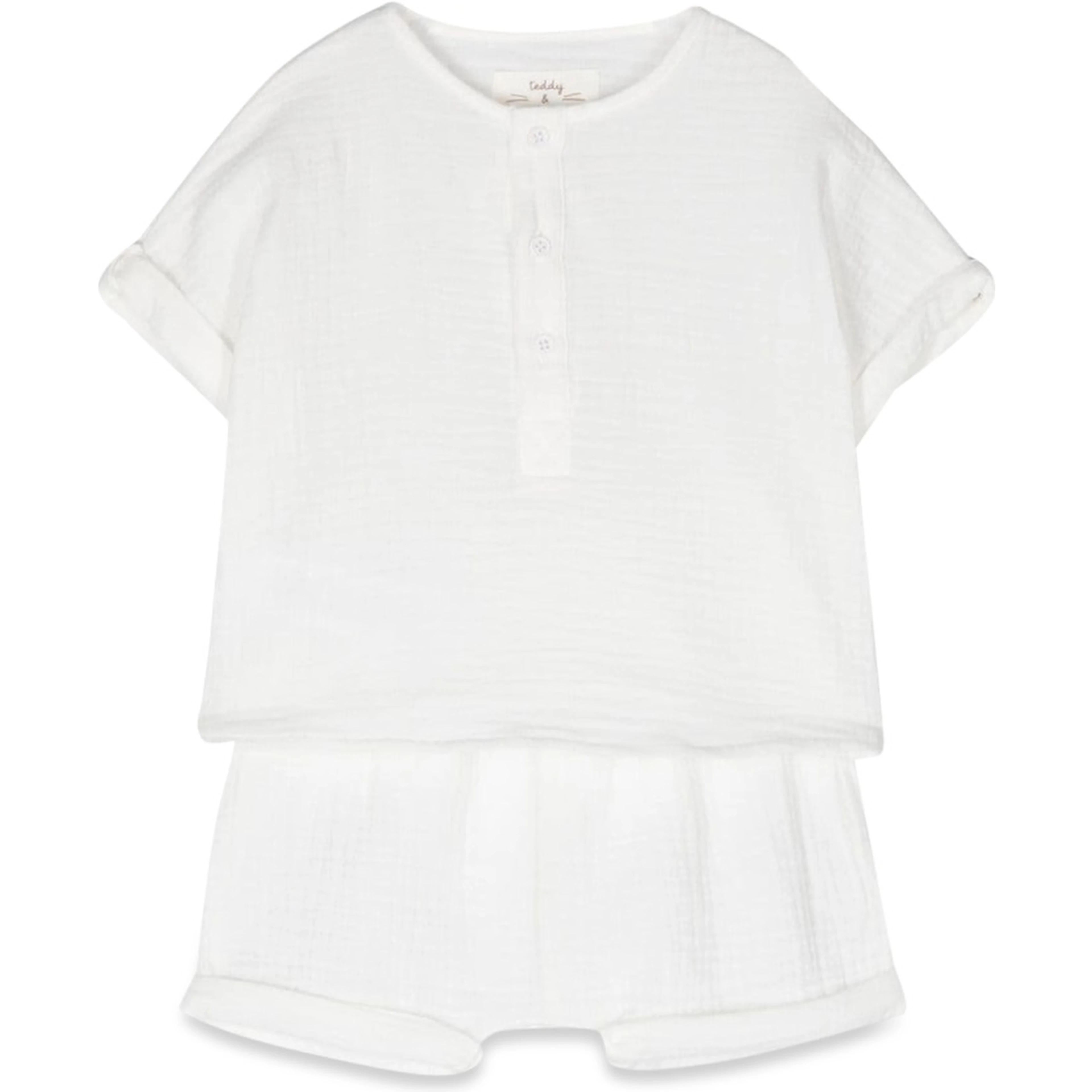 t-shirt and bermuda shorts suit