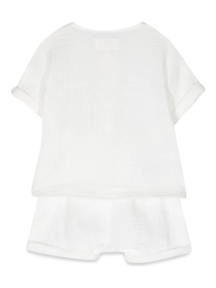 t-shirt and bermuda shorts suit alternative