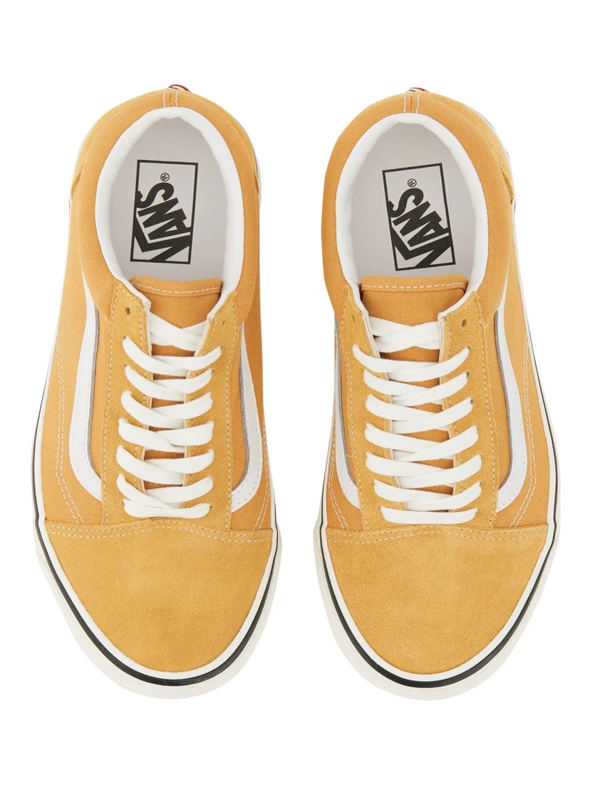 OLD SKOOL SNEAKER