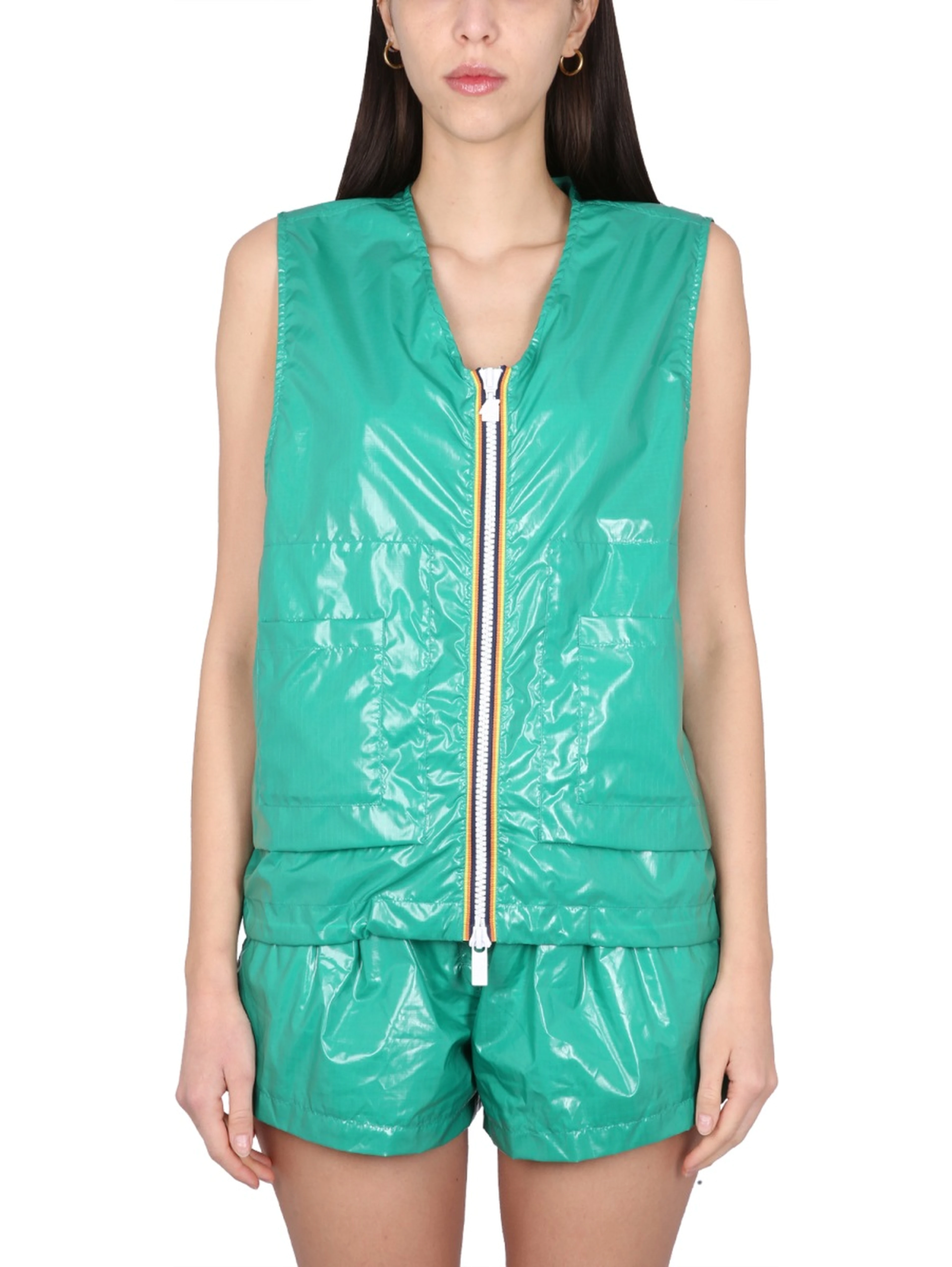 BARNEL VEST.