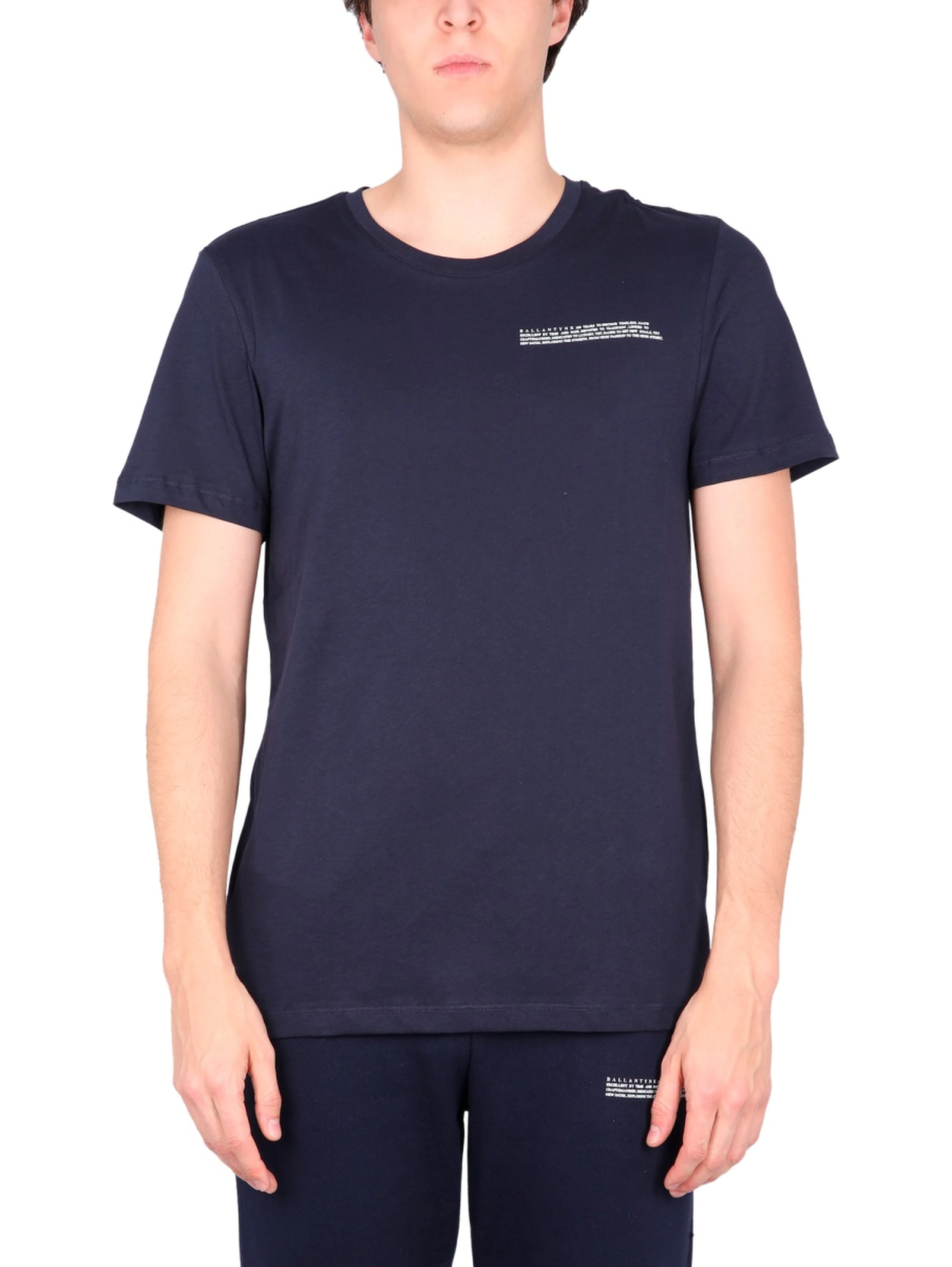 CREWNECK T-SHIRT