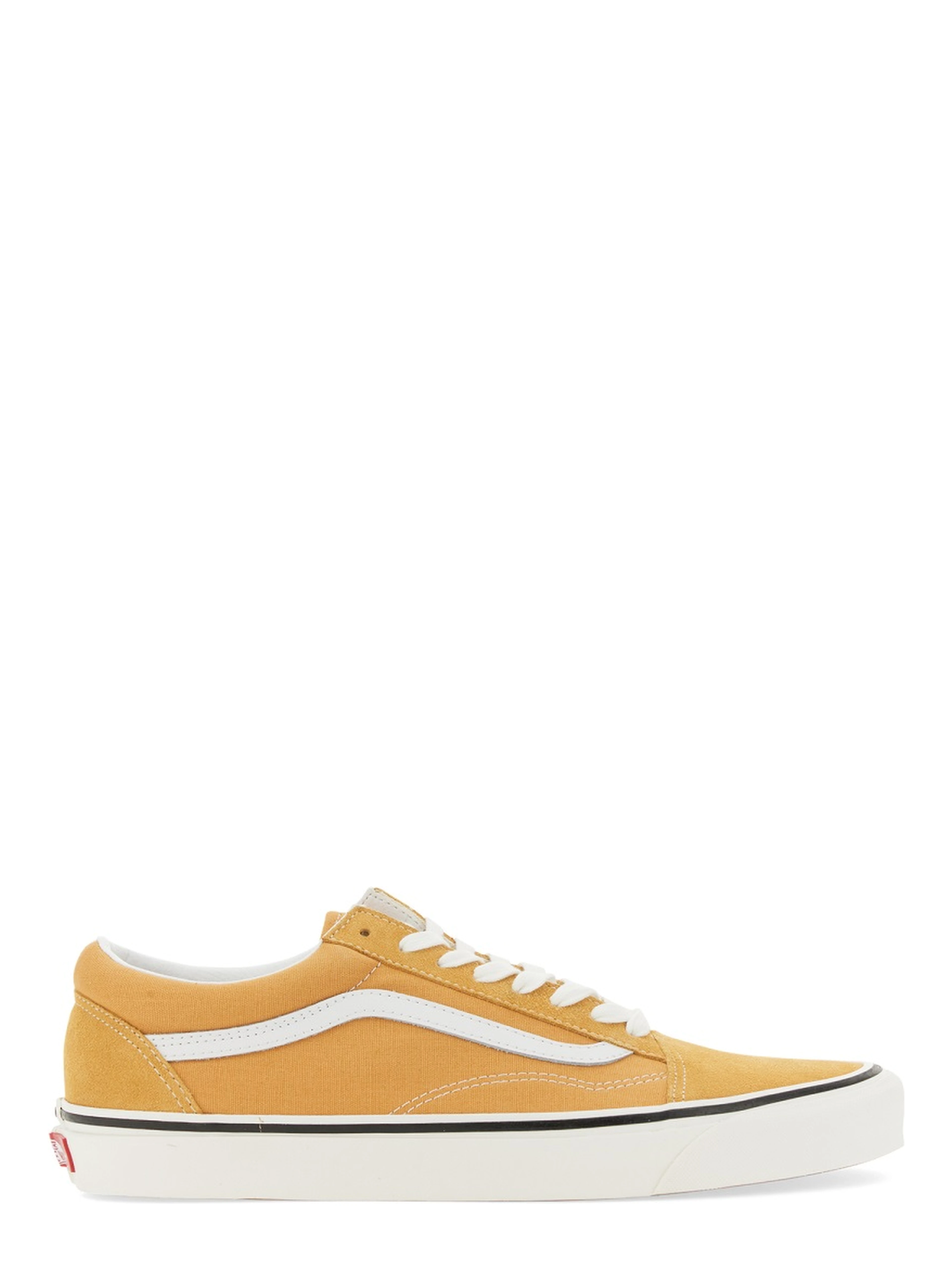 OLD SKOOL SNEAKER