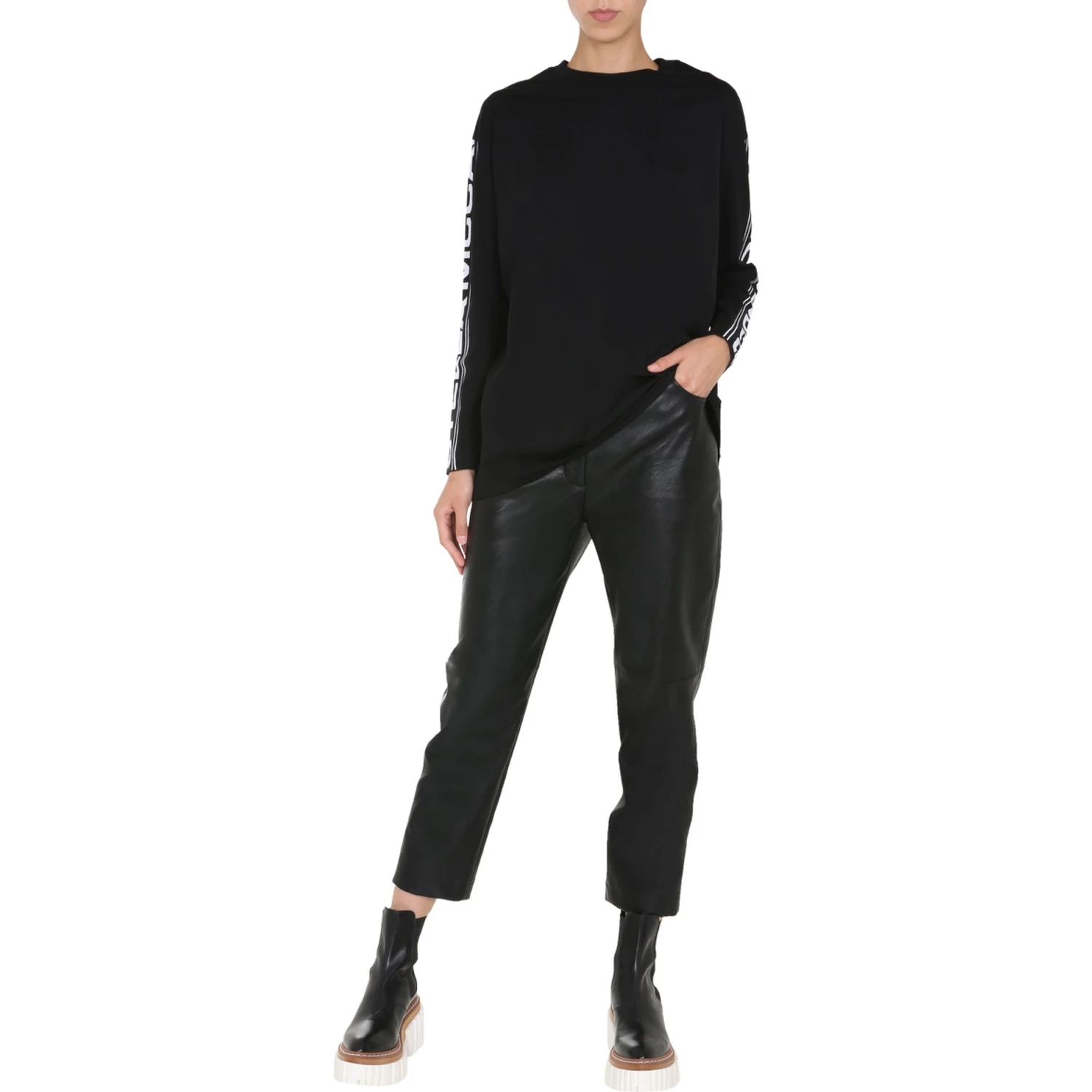 ROUND NECK T-SHIRT