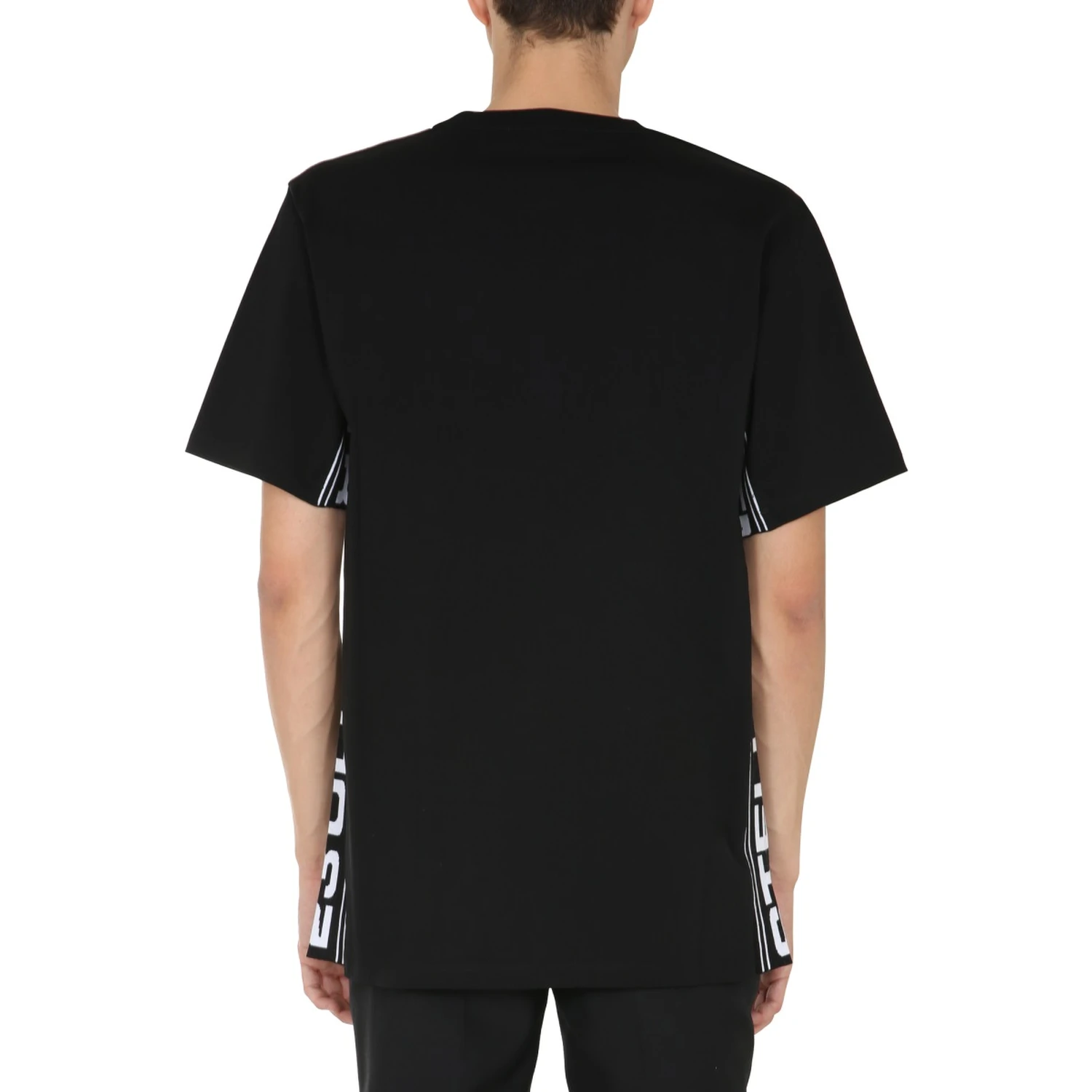 ROUND NECK T-SHIRT